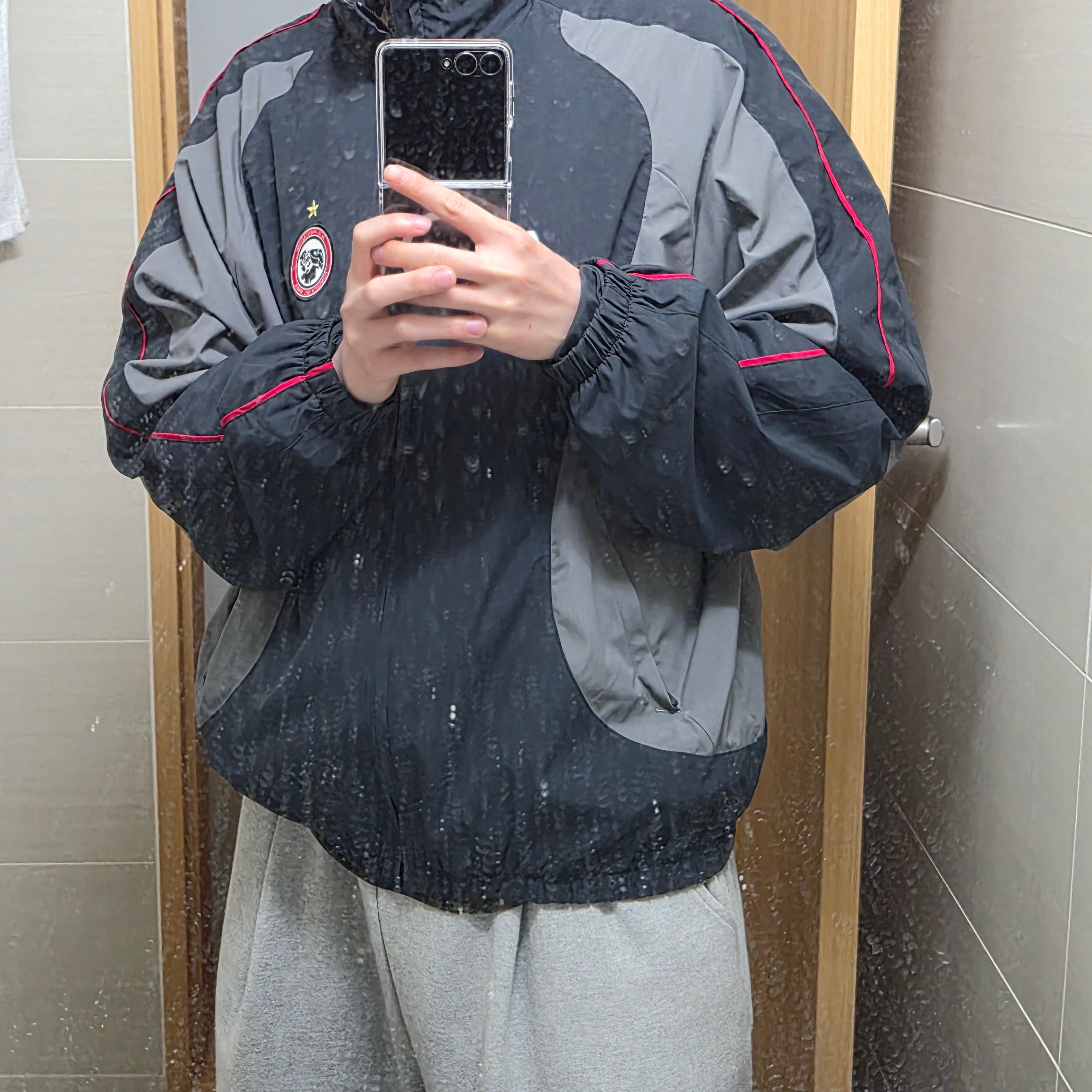 Palace Pro Team Palco Shell Jacket Black - 25SS 착용 스타일