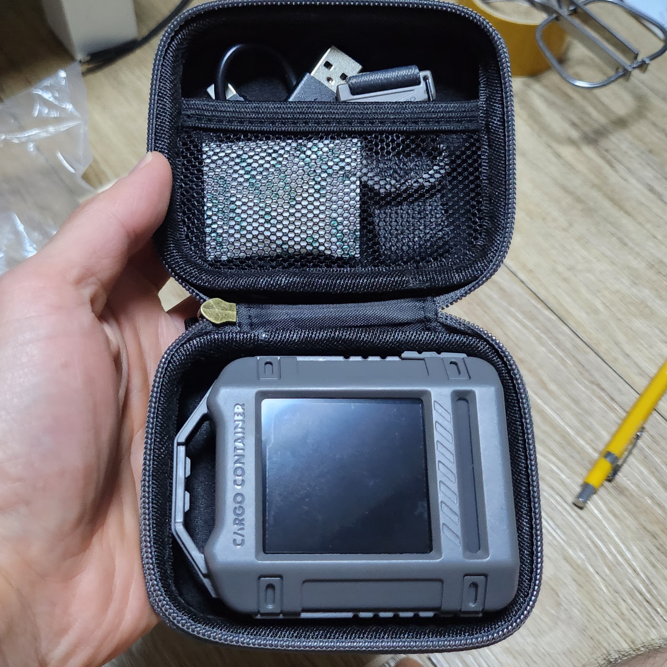 CARGO CONTAINER Safe Co-Detector Gray 착용 스타일 - 4