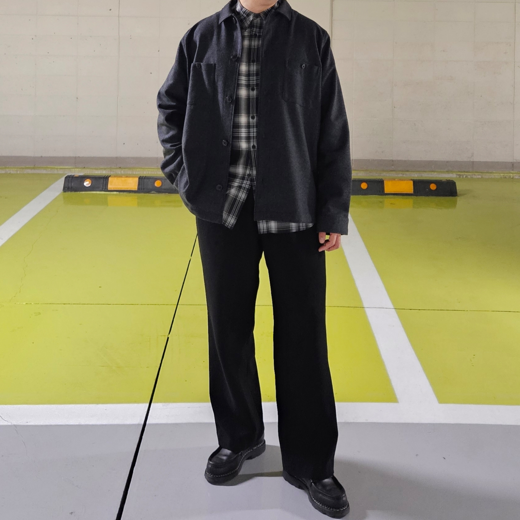 Paraboot Reims Lisse Black, Auralee Wool Recycled Polyester Cloth Shirt Black Check - 21AW 착용 스타일 - 2