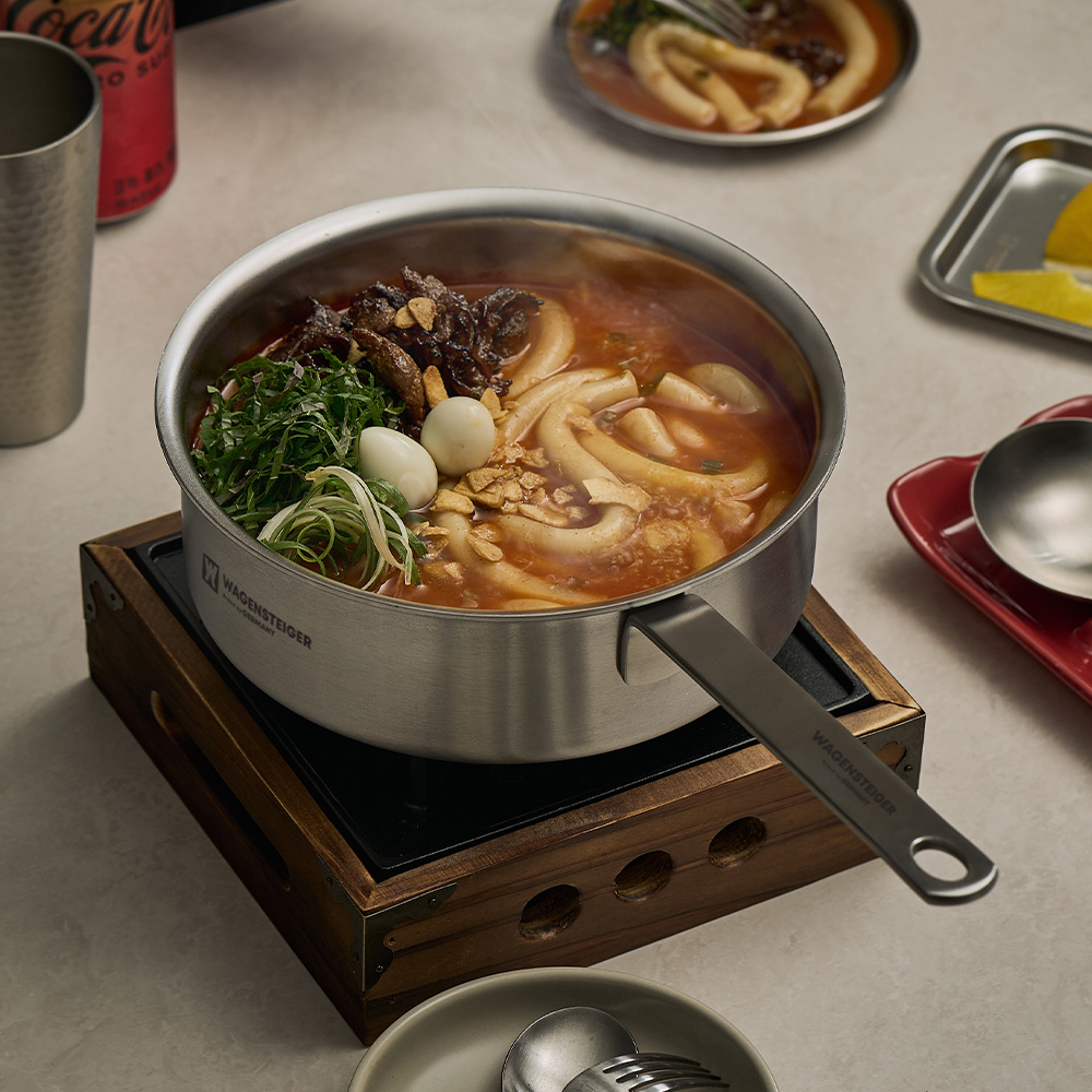 바겐슈타이거 코어5 헤리티지 무연마제 스텐 316 쉐프팬 24cm(WAGENSTEIGER Core 5 Heritage Abrasive-Free 316 Stainless Steel Chef Pan 24cm) - 2