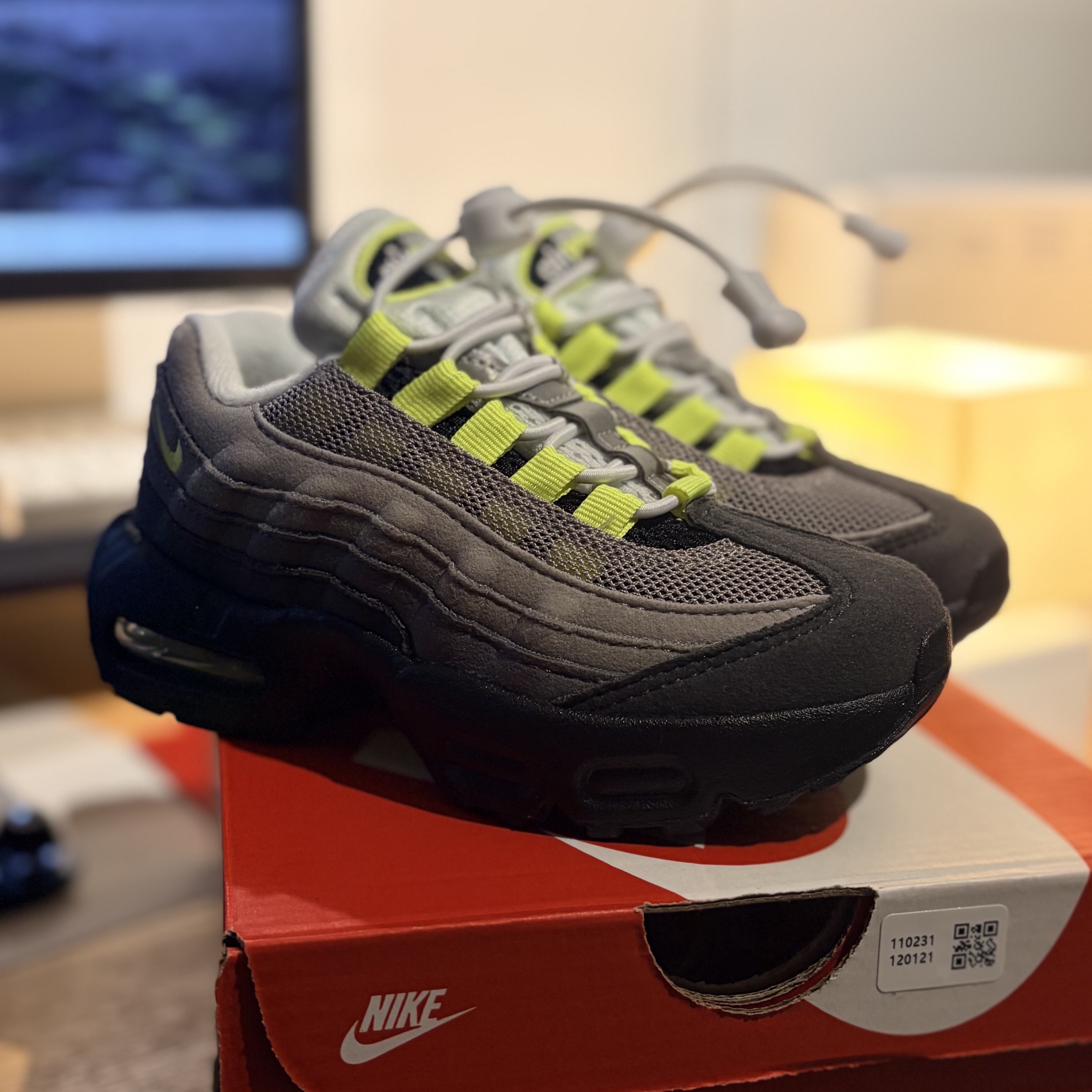 (PS) Nike Air Max 95 OG Neon 착용 스타일