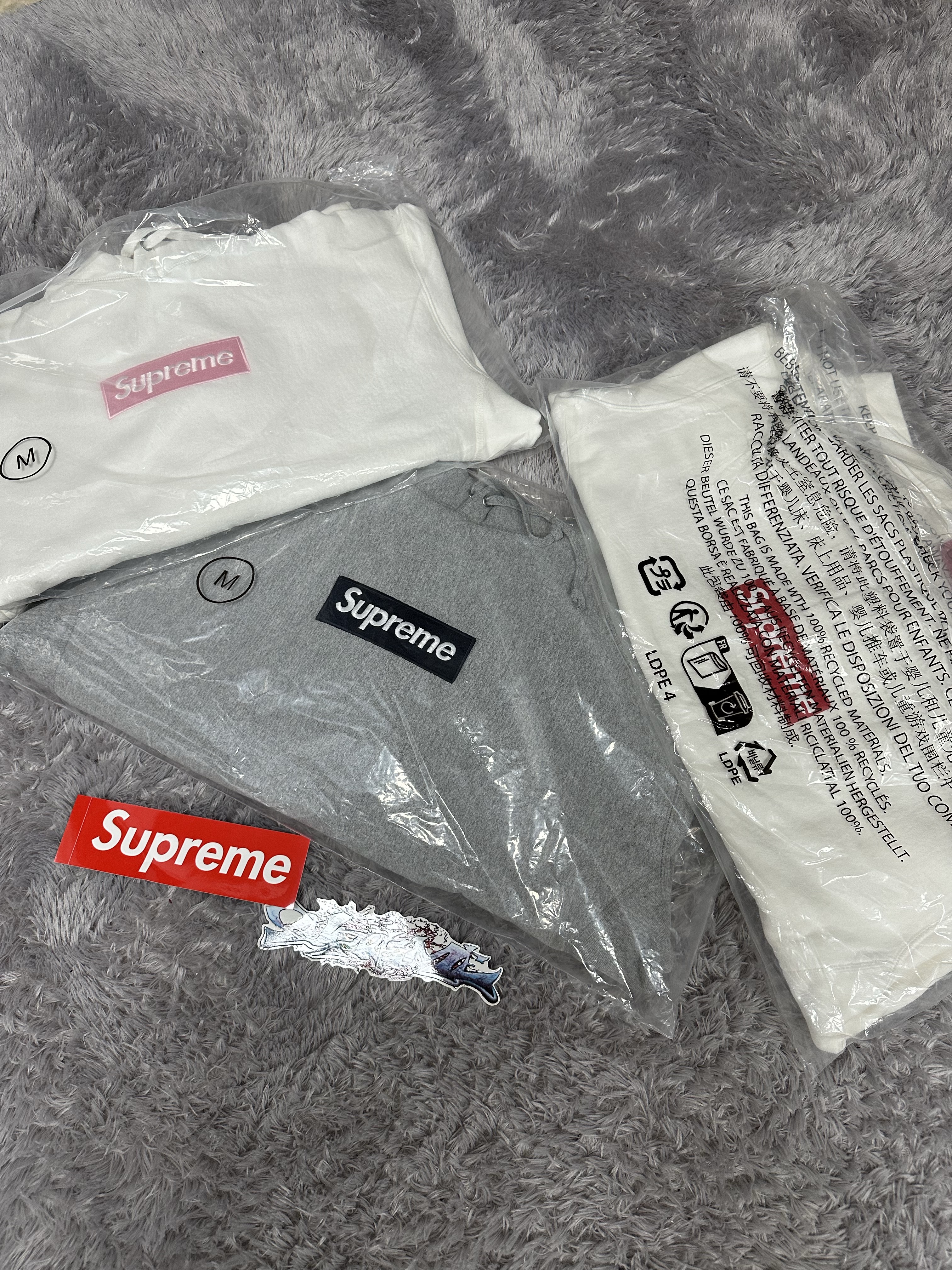 Supreme Box Logo Hooded Sweatshirt Heather Grey - 25FW 착용 스타일 - 1