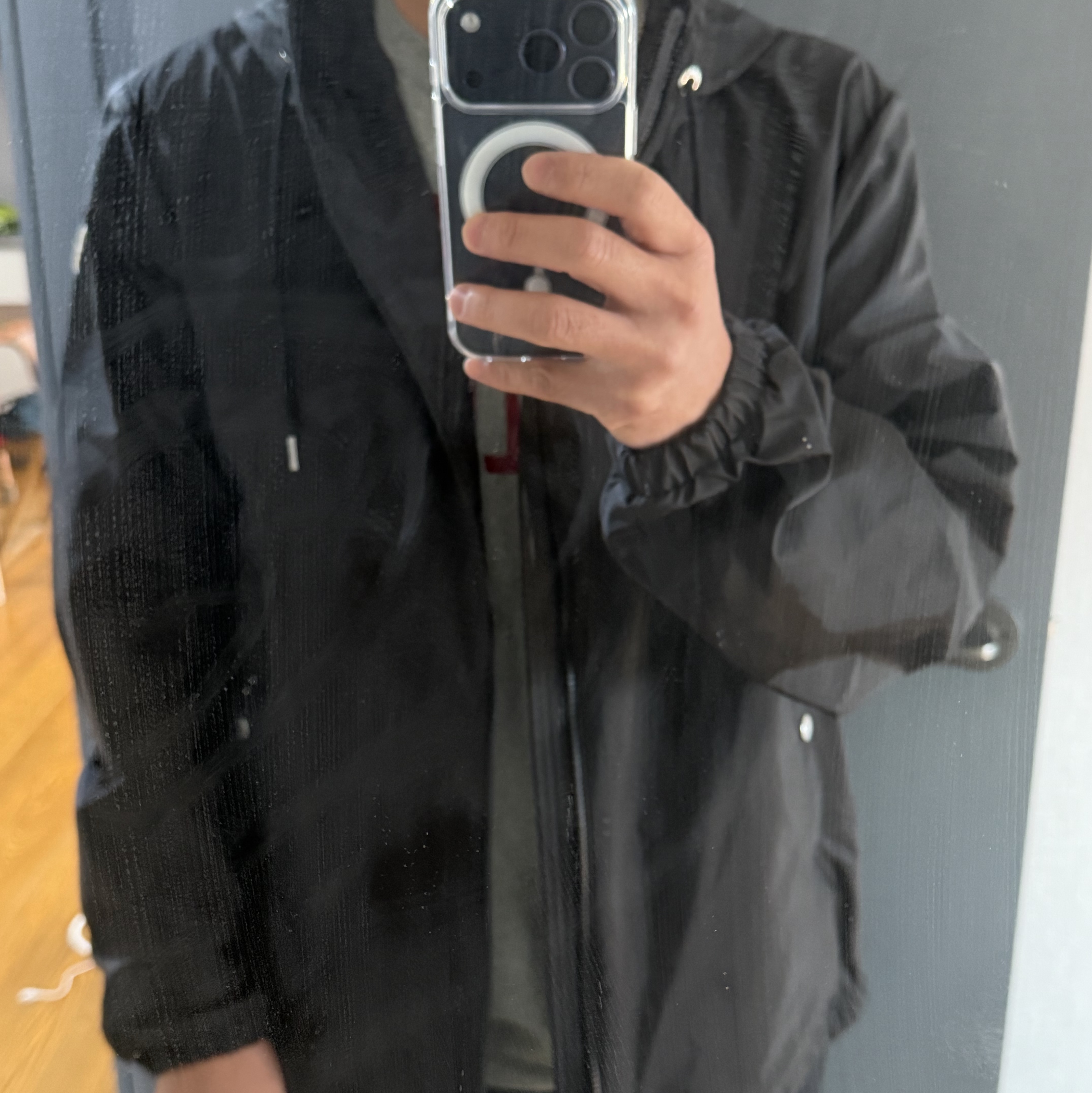 Moncler Grimpeurs Hooded Windbreaker Black - 26SS 착용 스타일 - 4