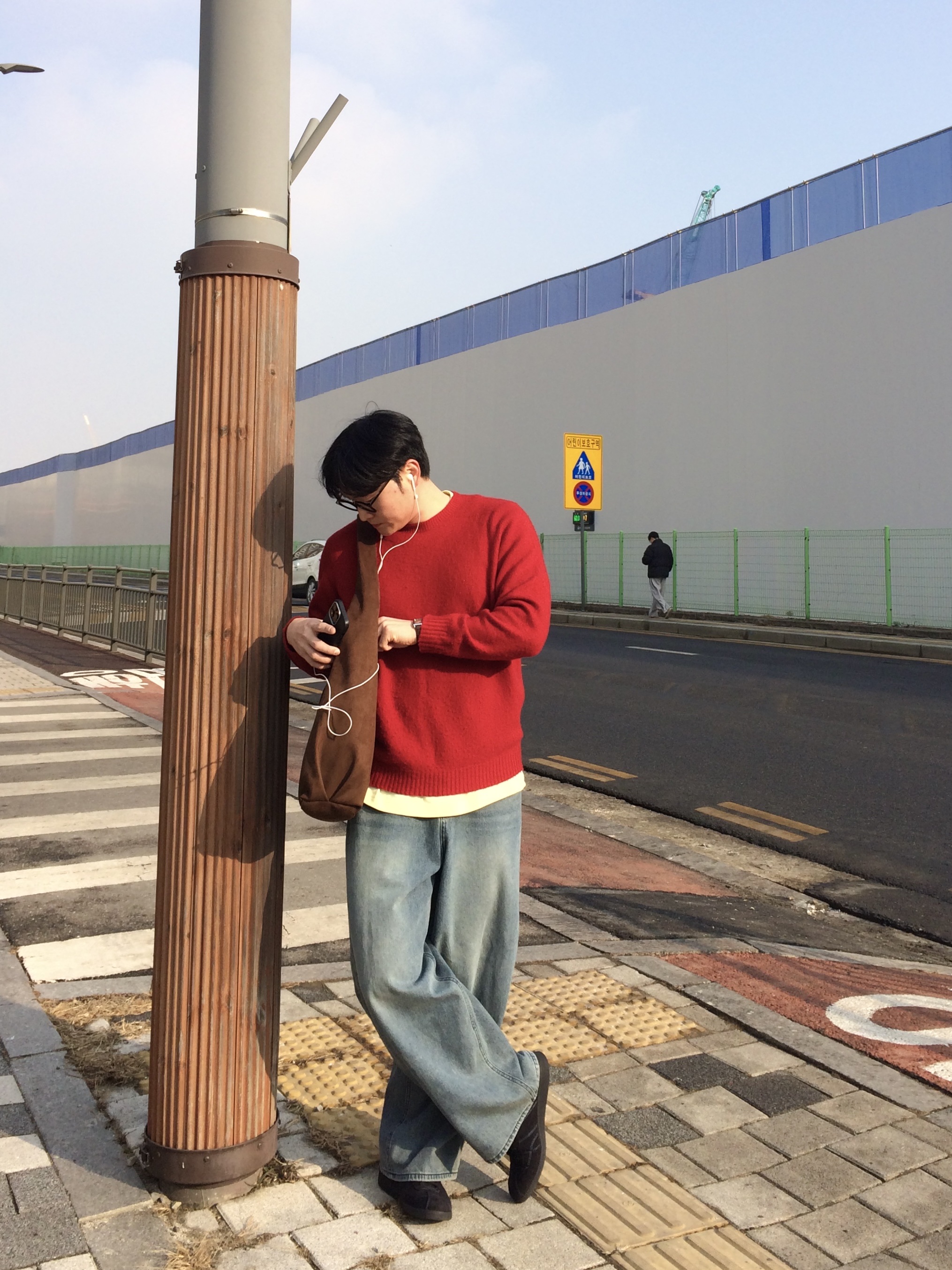 Hangle Basic horn-rimmed glasses Black, Casio LTP-V007L-9B 착용 스타일 - 1