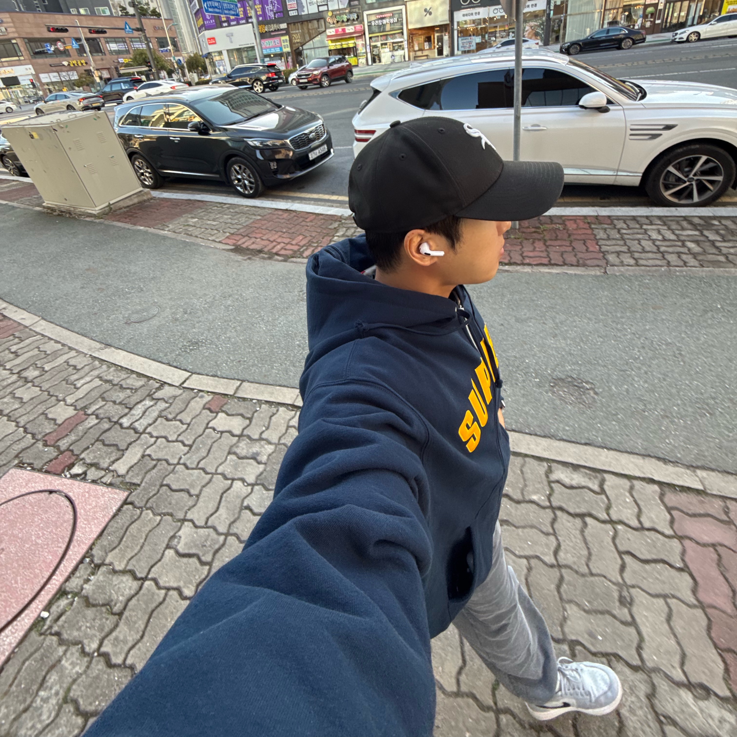 Supreme Arc Thermal Lined Zip Up Hooded Sweatshirt Navy - 24FW 착용 스타일