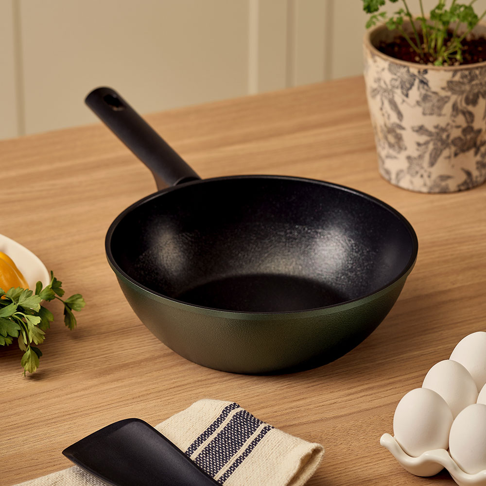 바겐슈타이거 국내생산 톤앤톤 티타늄코팅 프라이팬 28cm 그린(WAGENSTEIGER Tone & Tone Titanium Coated Frying Pan 28cm (Green)) - 3