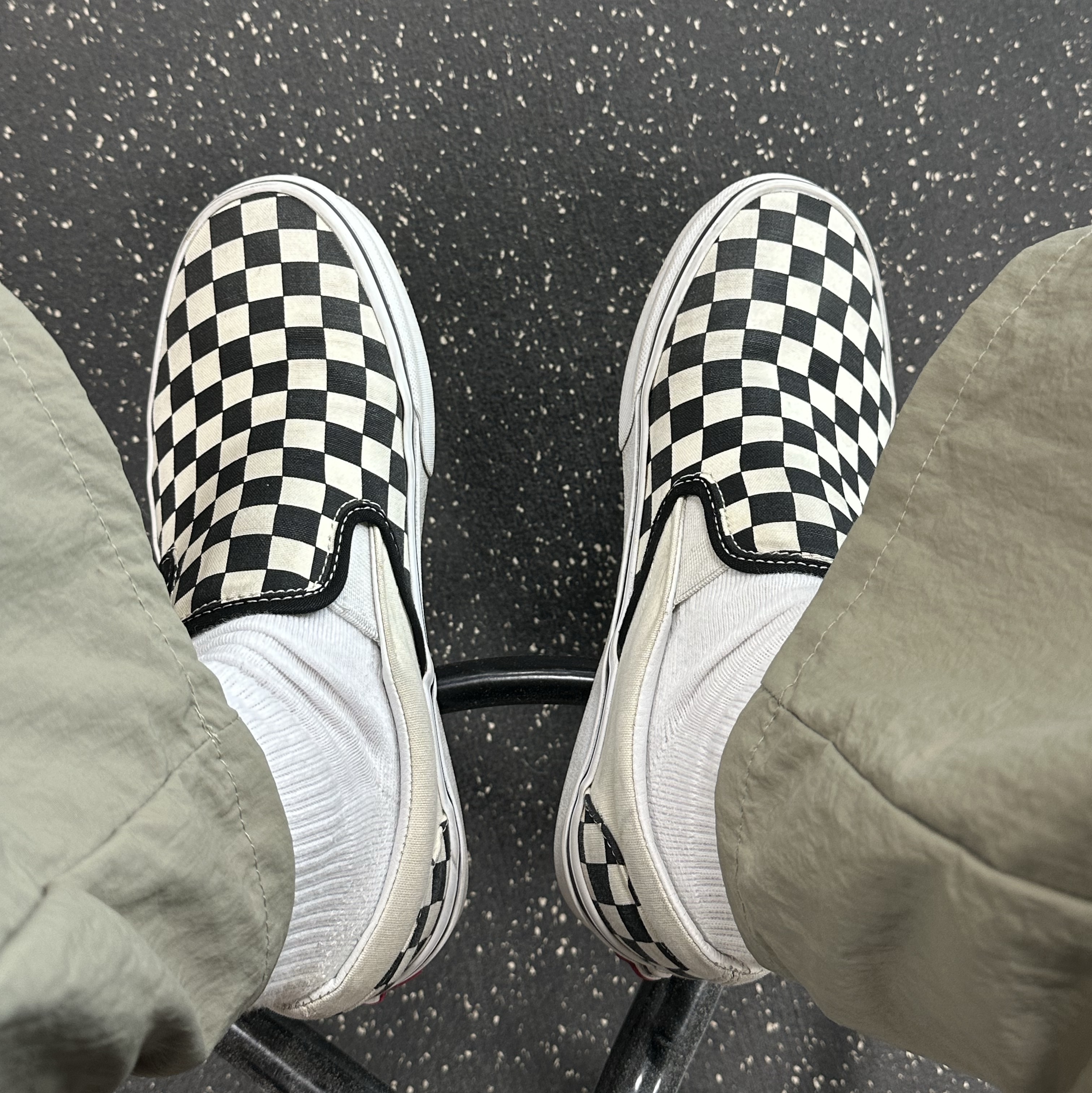 Vans Slip-On Checkerboard 착용 스타일