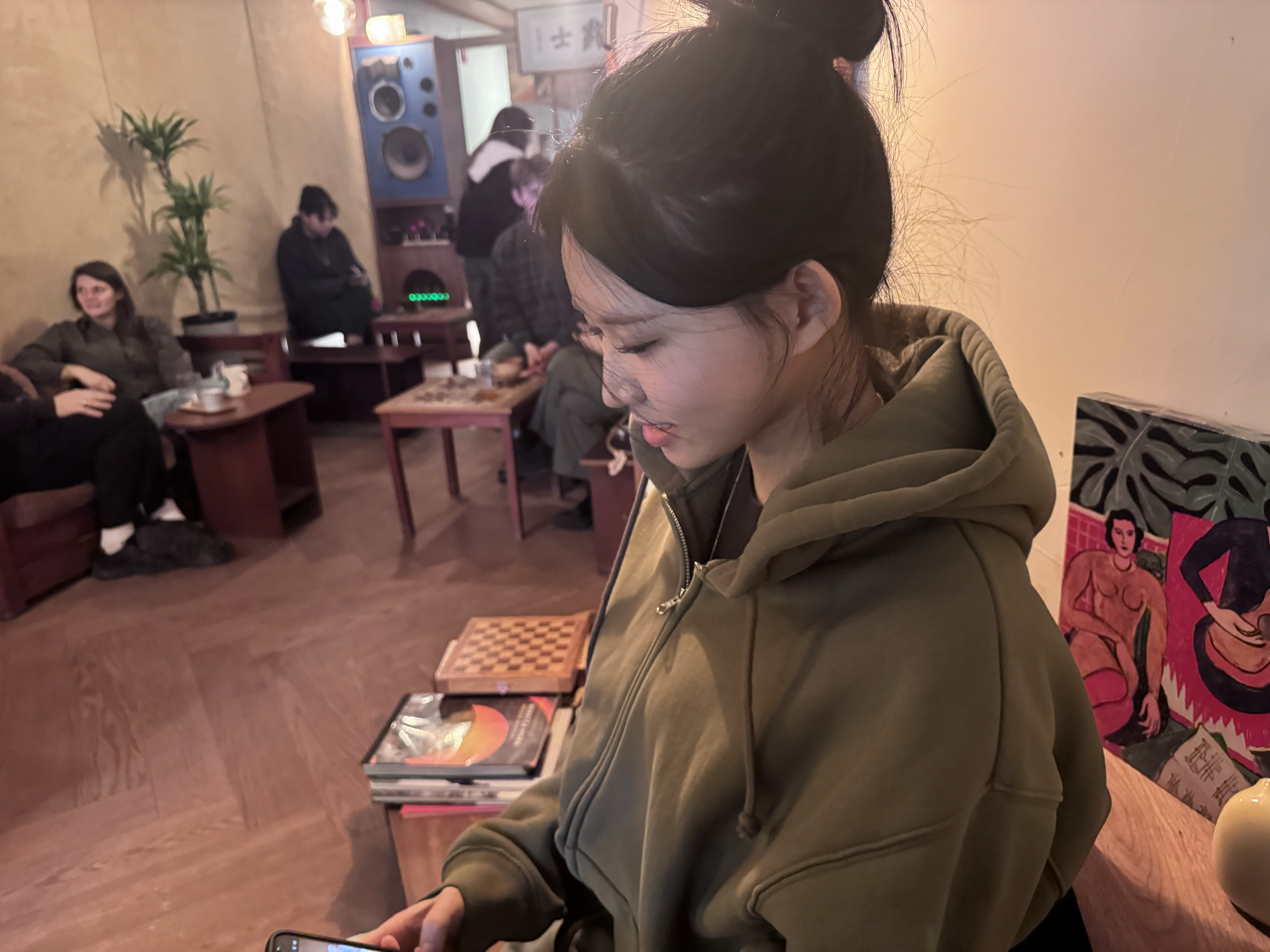 Stussy Fleece Zip Hoodie Green 착용 스타일 - 2