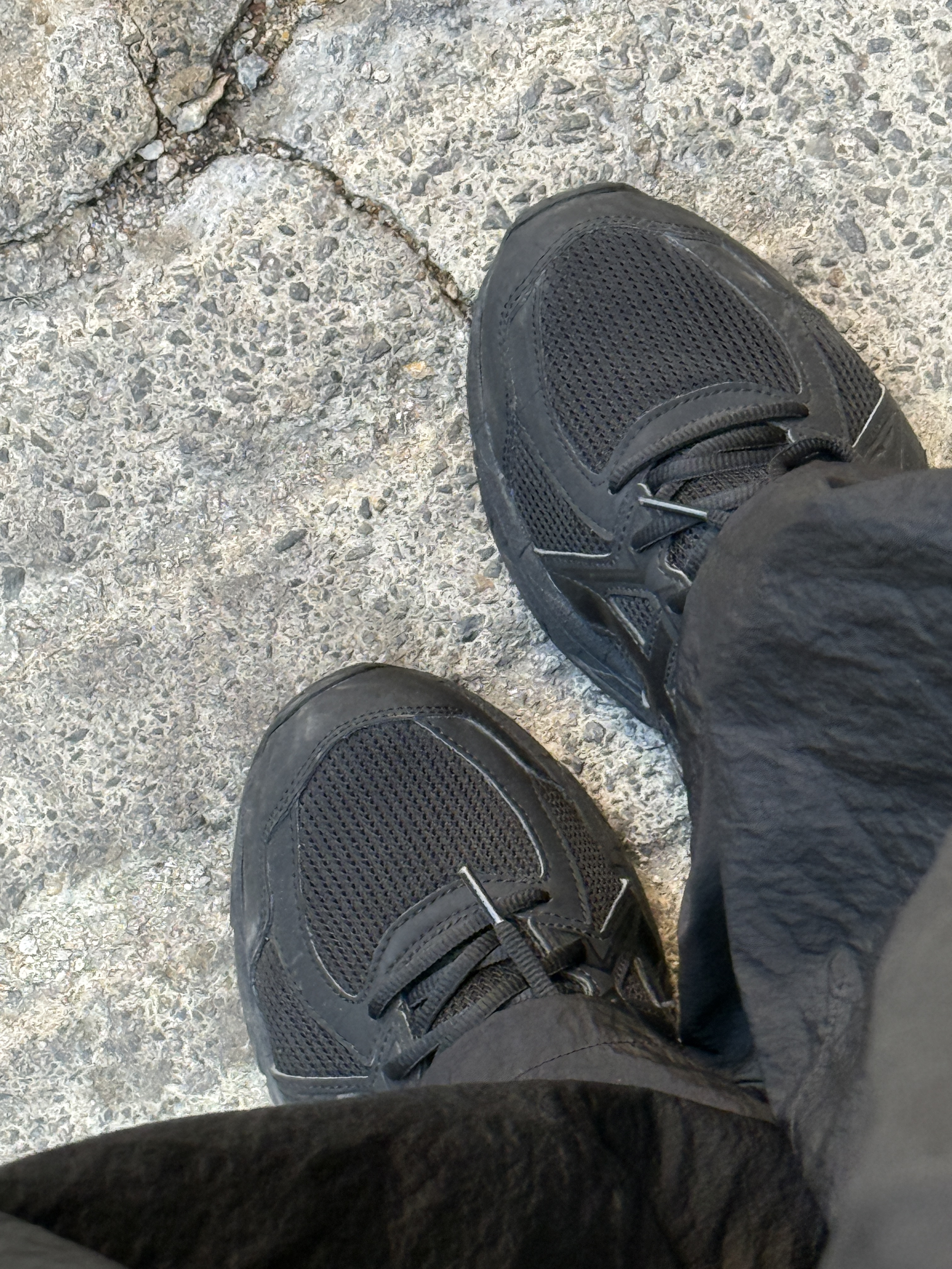 Apple AirPods Max Lightning Space Gray (Korean Ver.), Salomon Tempos Running Block Cap Light Pink 착용 스타일 - 5