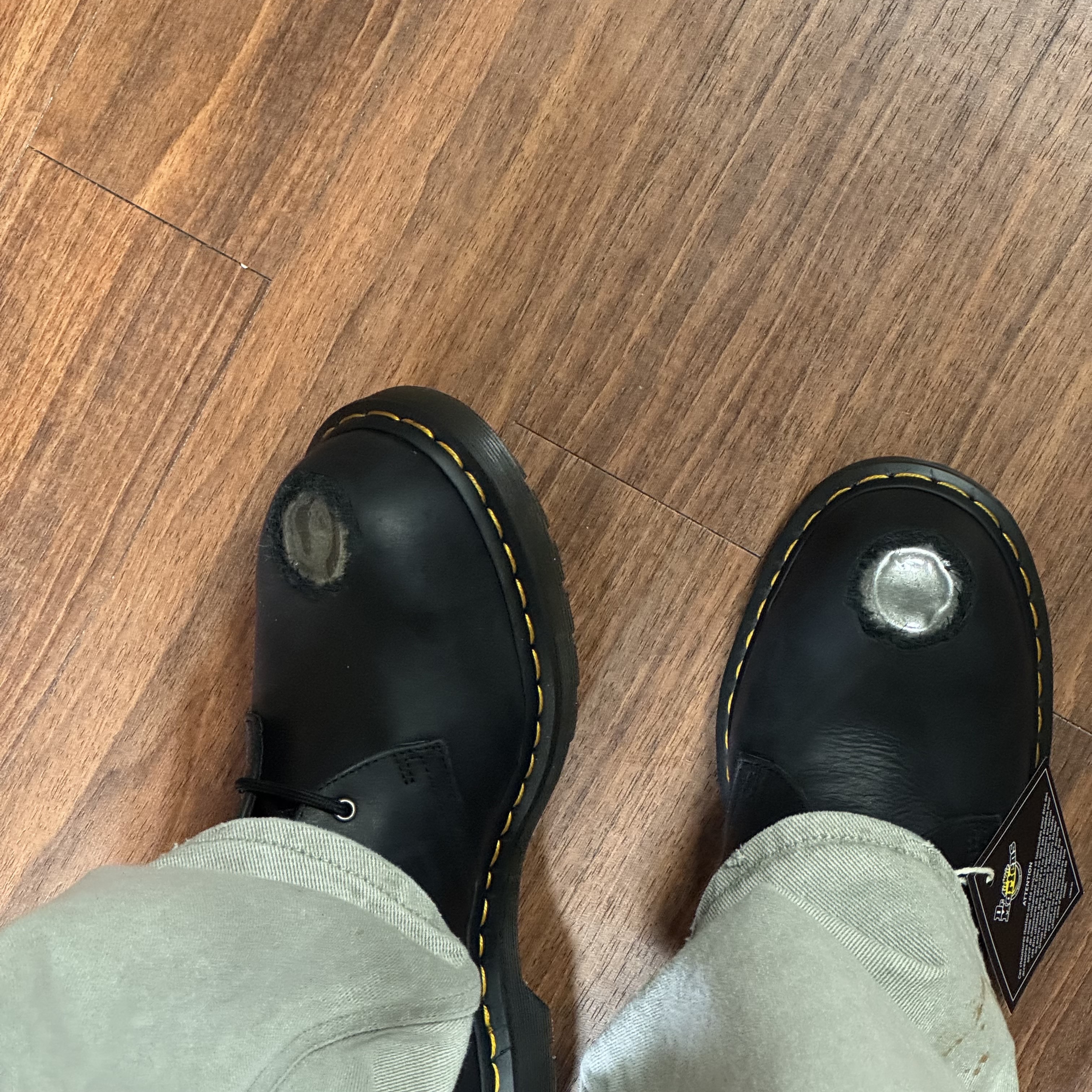 Dr. Martens 1461 MT Black 착용 스타일 - 2