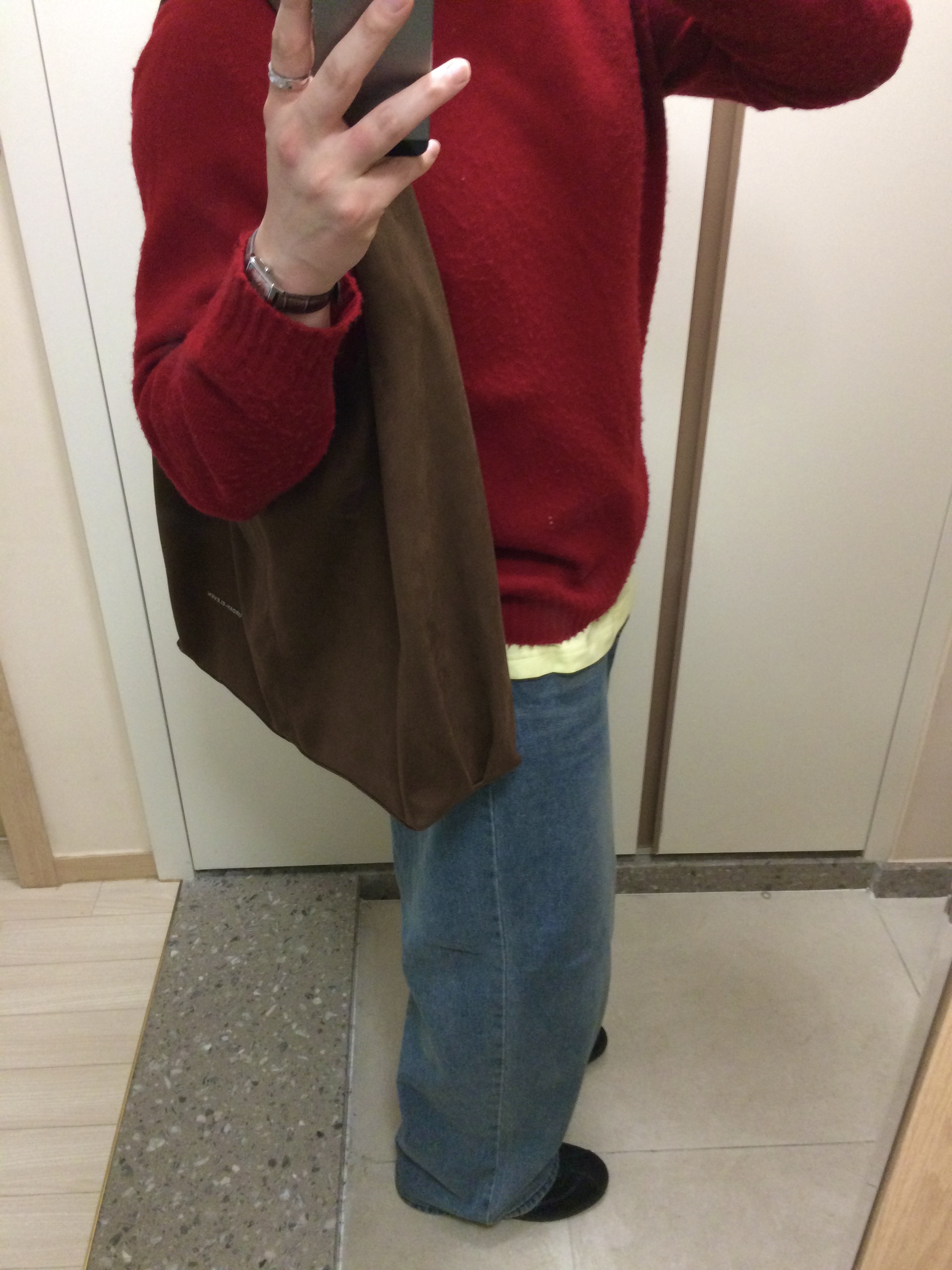 Hangle Basic horn-rimmed glasses Black, Casio LTP-V007L-9B 착용 스타일 - 4