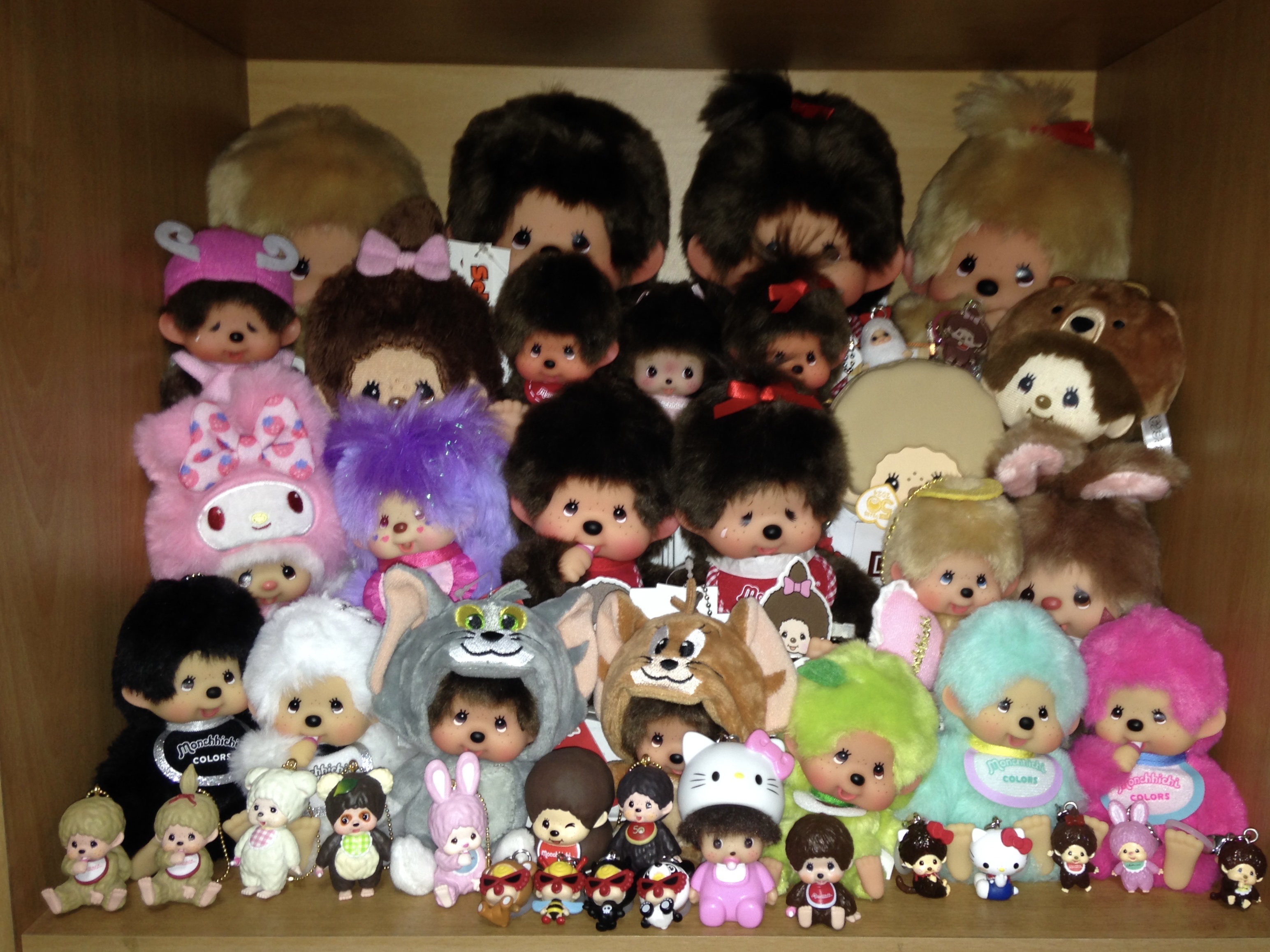 Monchhichi Bebichhichi Bighead SS Girl Key Chain Pink, Monchhichi x Tom & Jerry SS Doll Mini Key Chain Jerry 착용 스타일