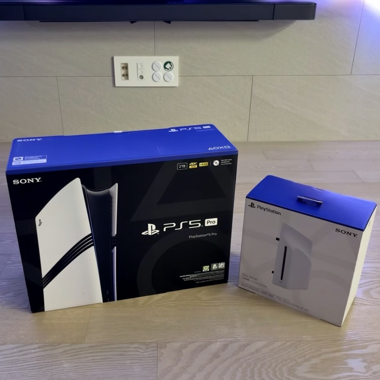 [7% 적립] PlayStation 5 Pro - 2TB 착용 스타일