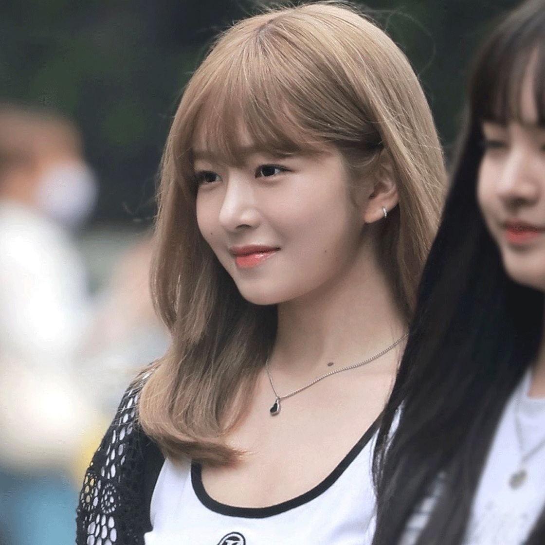 Nonenon Mini Love Necklace 착용 스타일