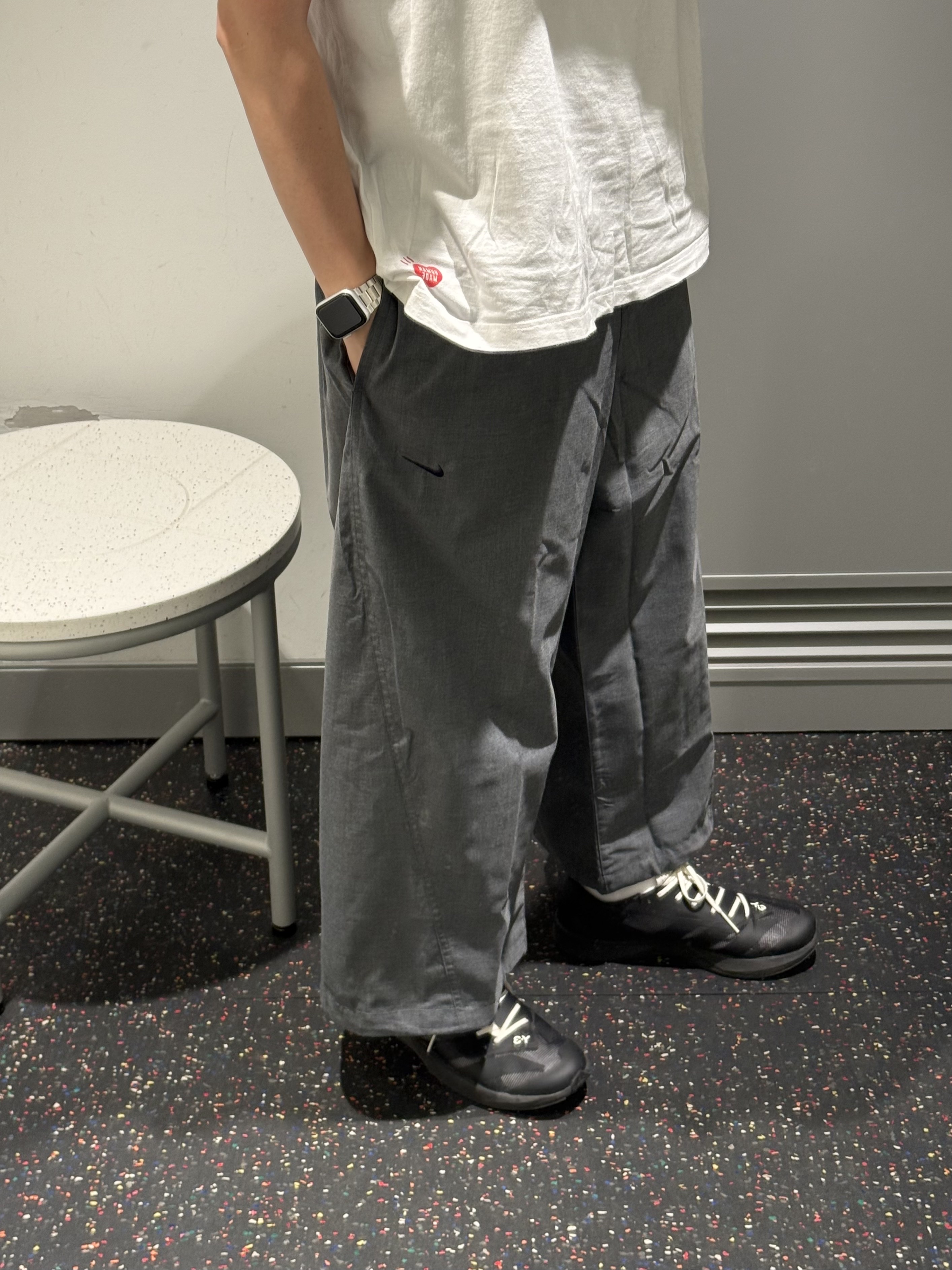 Zara x Ader Error Oversize Blazer Black, Zara x Ader Error Tapered Trousers Black 착용 스타일 - 3