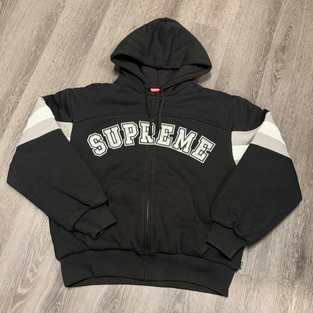 Supreme Filled Zip Up Hooded Sweatshirt Black - 26SS 착용 스타일 - 2