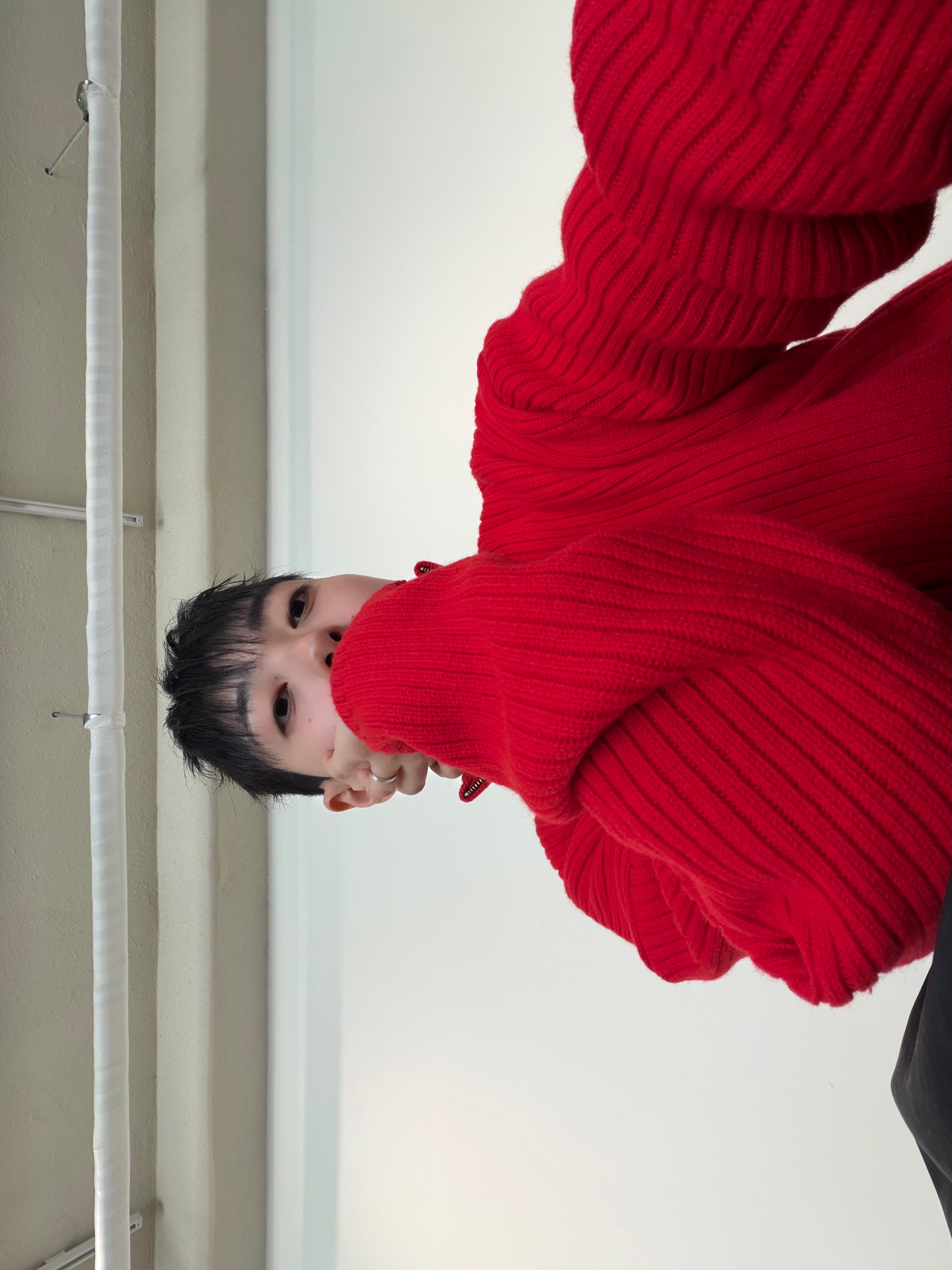 Farfromwhat Far High Neck Rib Knit Zip-Up_Red, farfromwhat far layered work pants_black 착용 스타일 - 4