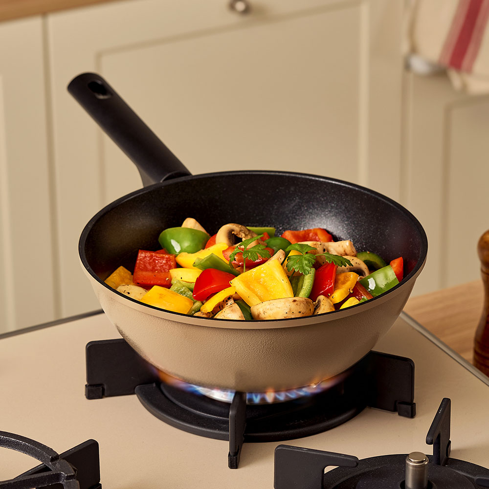 바겐슈타이거 국내생산 톤앤톤 티타늄코팅 웍팬 28cm 그린(WAGENSTEIGER Tone & Tone Titanium Coated Wok Pan 28cm (Green)) - 5