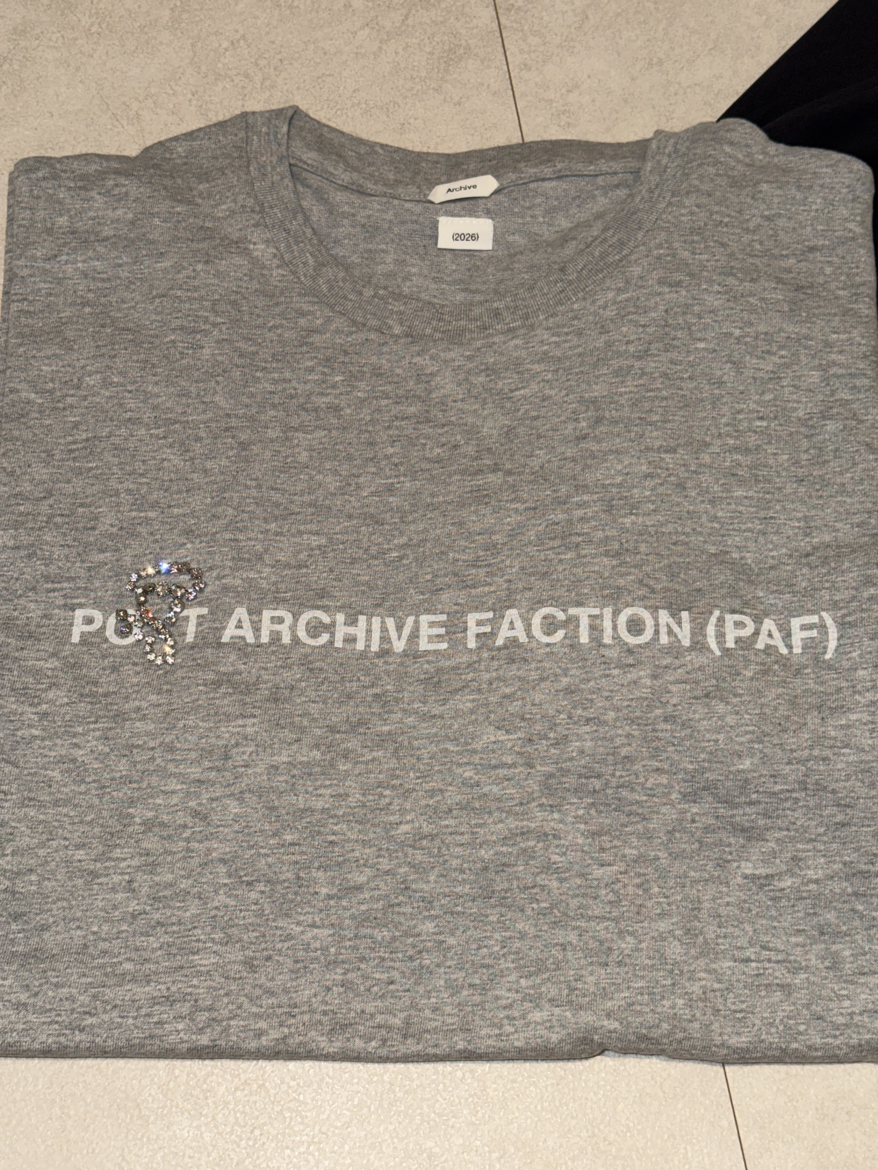 Post Archive Faction (Paf) x Central Cee Syna Runner Jacket Black, Post Archive Faction (Paf) x Central Cee Syna Beanie Light Gray 착용 스타일 - 4