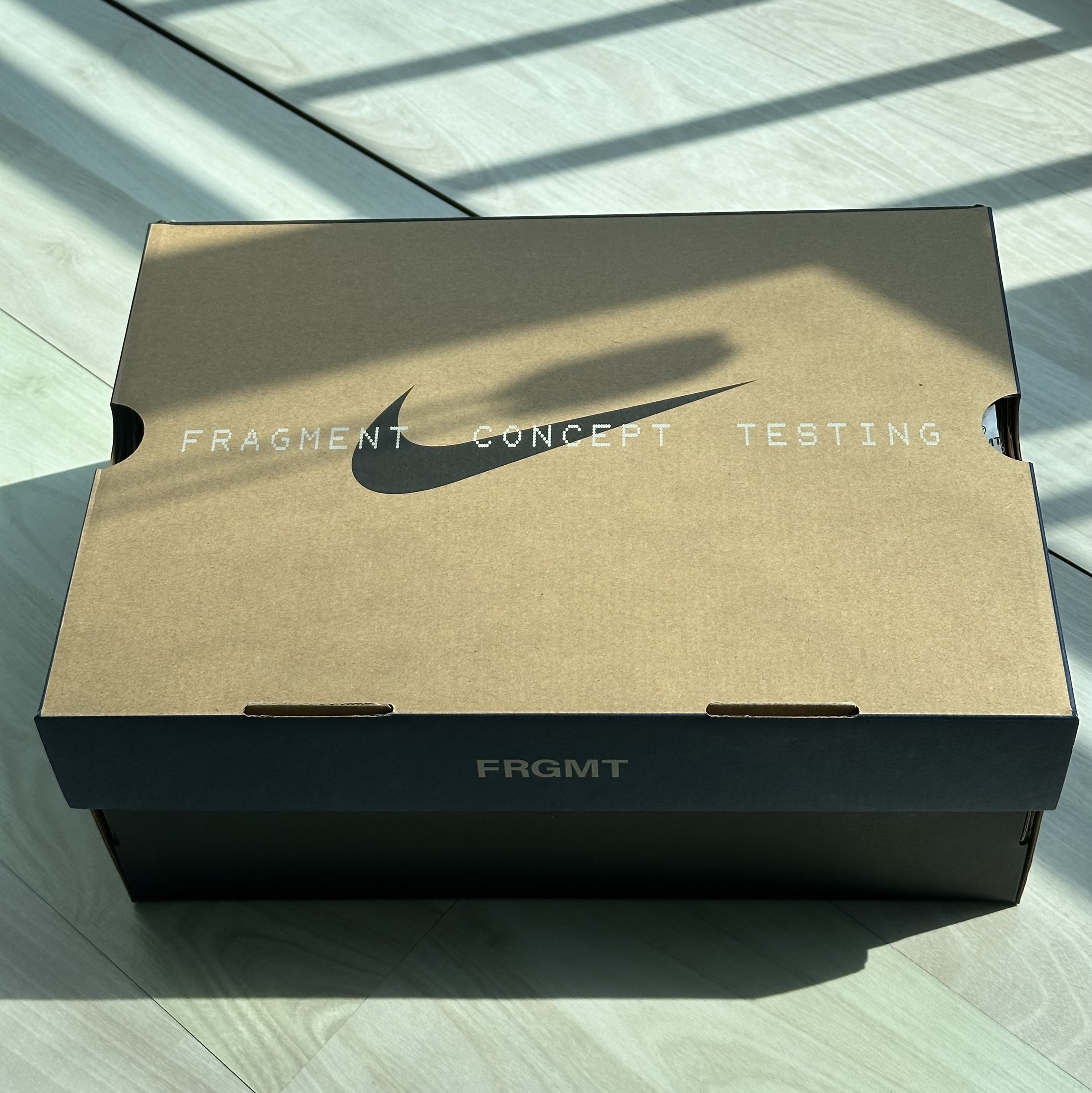 Nike x Fragment Mind 002 Particle Grey 착용 스타일 - 1