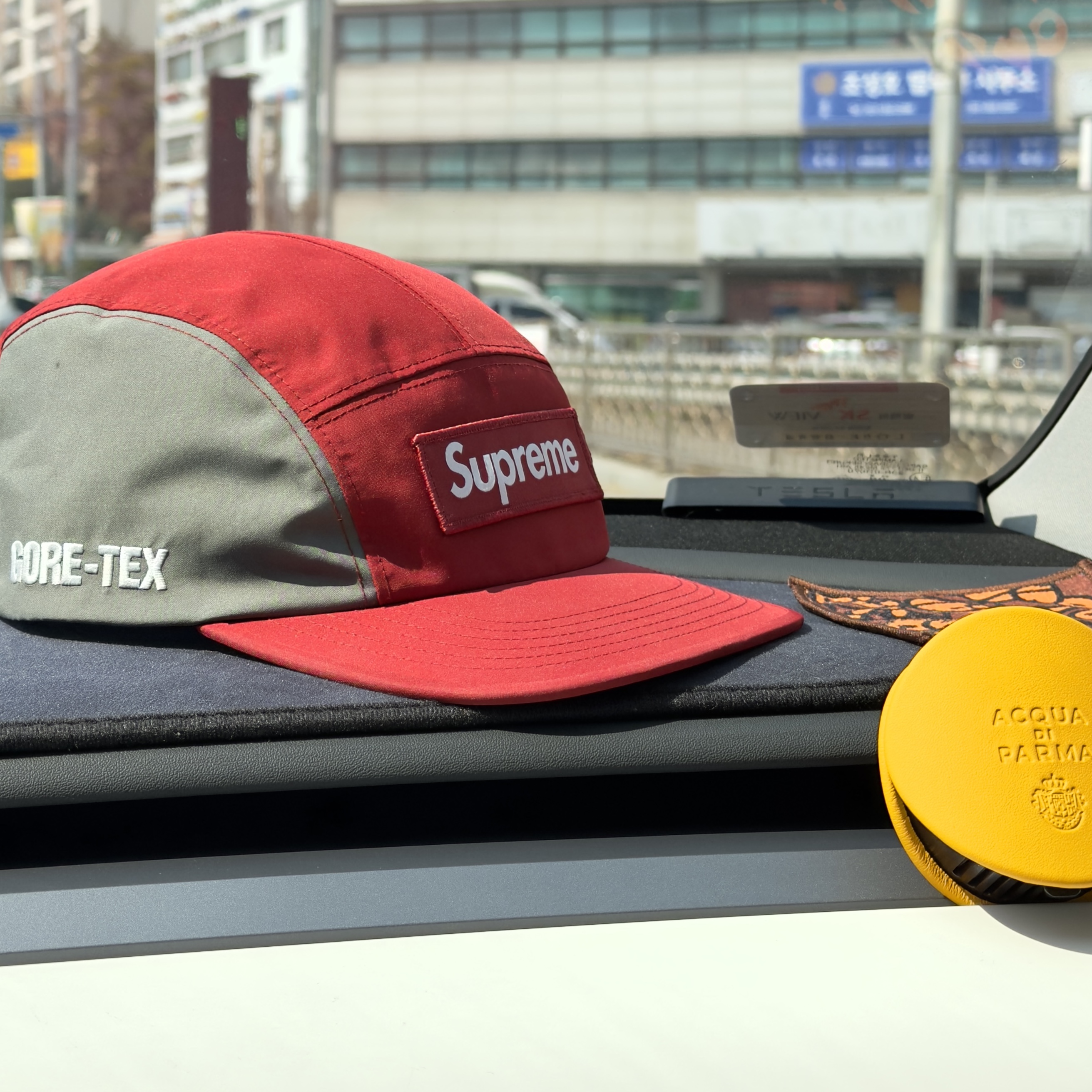 Supreme Gore-Tex Camp Cap Red - 26SS 착용 스타일