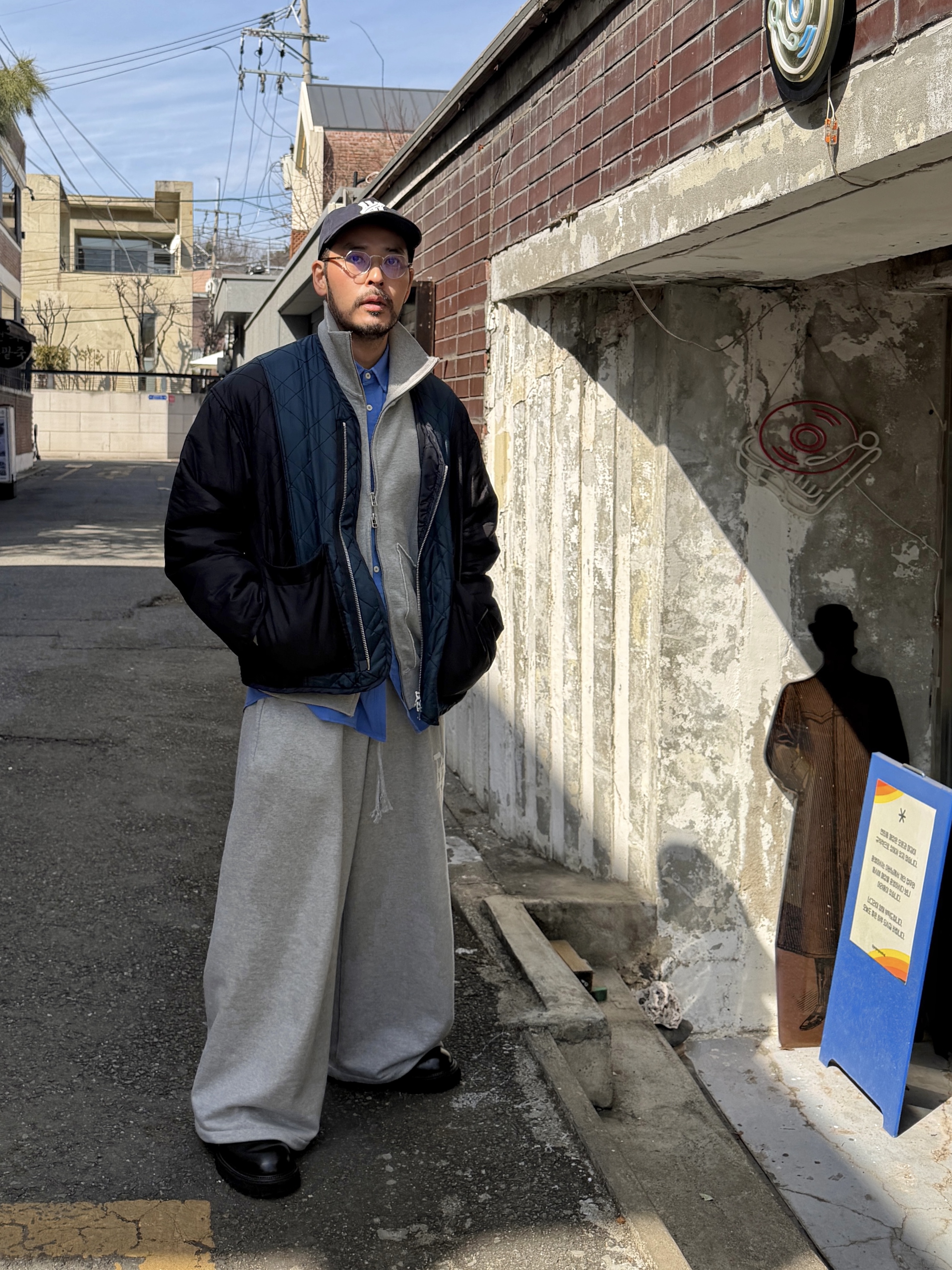 [더블적립]Farfromwhat Far Patch Logo Cap Brown 착용 스타일 - 6