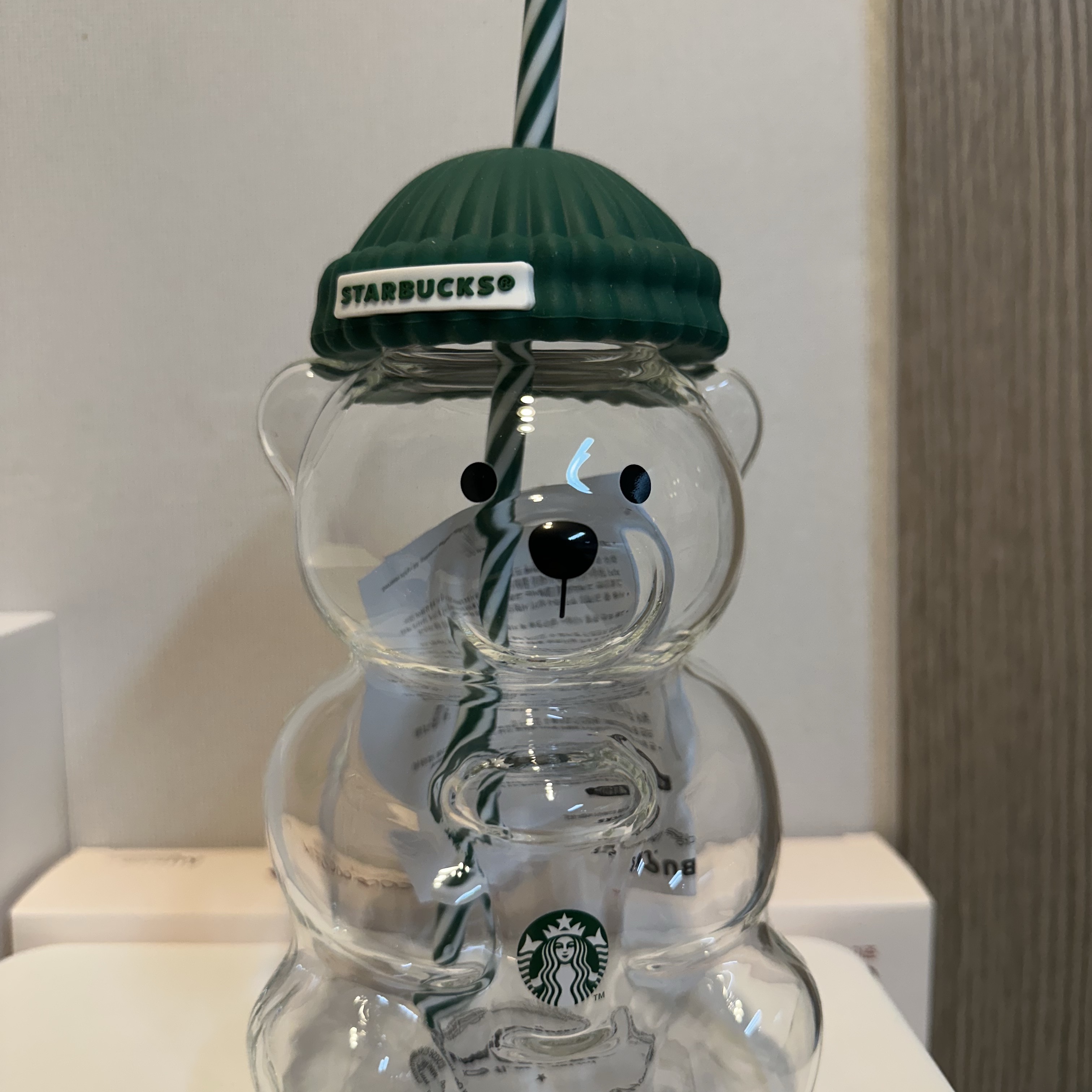 Starbucks Autumn Bearista Glass Cold Cup 591ml 착용 스타일