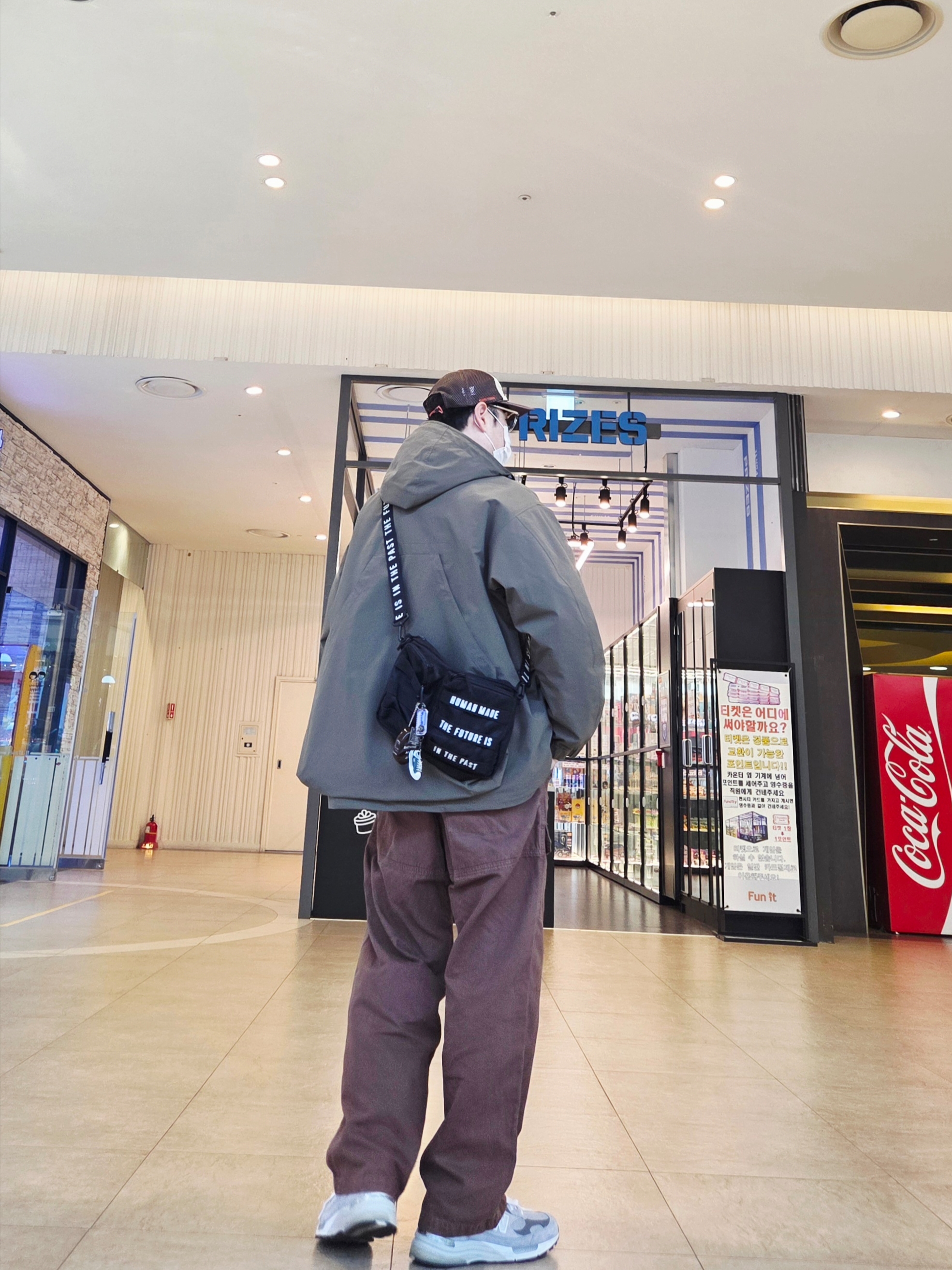 GU x Engineered Garments Padded Shell Parka Olive, Alex Zono I Dig Running Trucker Hat OG Brown - CapeTown ์ฐฉ์ฉ ์คํ์ผ - 2