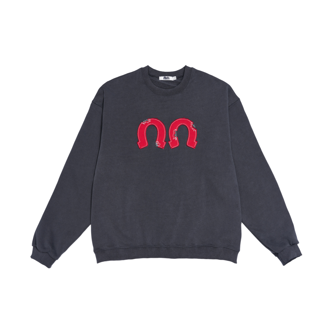 낫뉴 홀스슈 아플리케 nn 스웨트셔츠 차콜(Not New Horse Shoe Applique Nn Sweatshirt Charcoal)