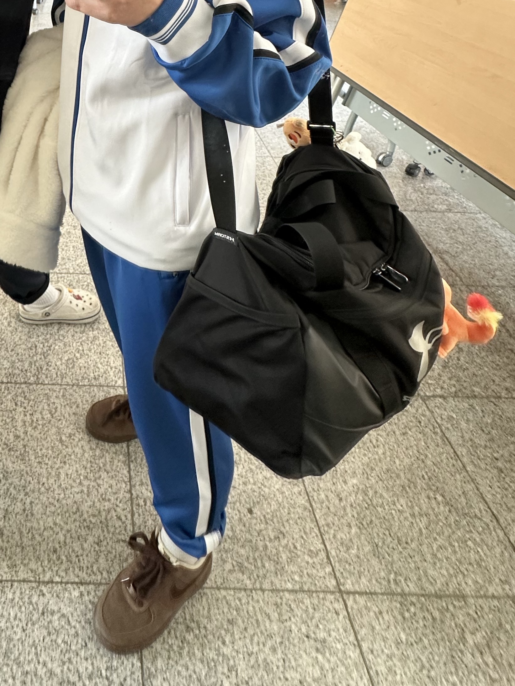 (W) Nike Air Force 1 '07 Cacao Wow, Under Armour Undeniable 5.0 XS Duffle Bag Black Metallic Silver 착용 스타일 - 3