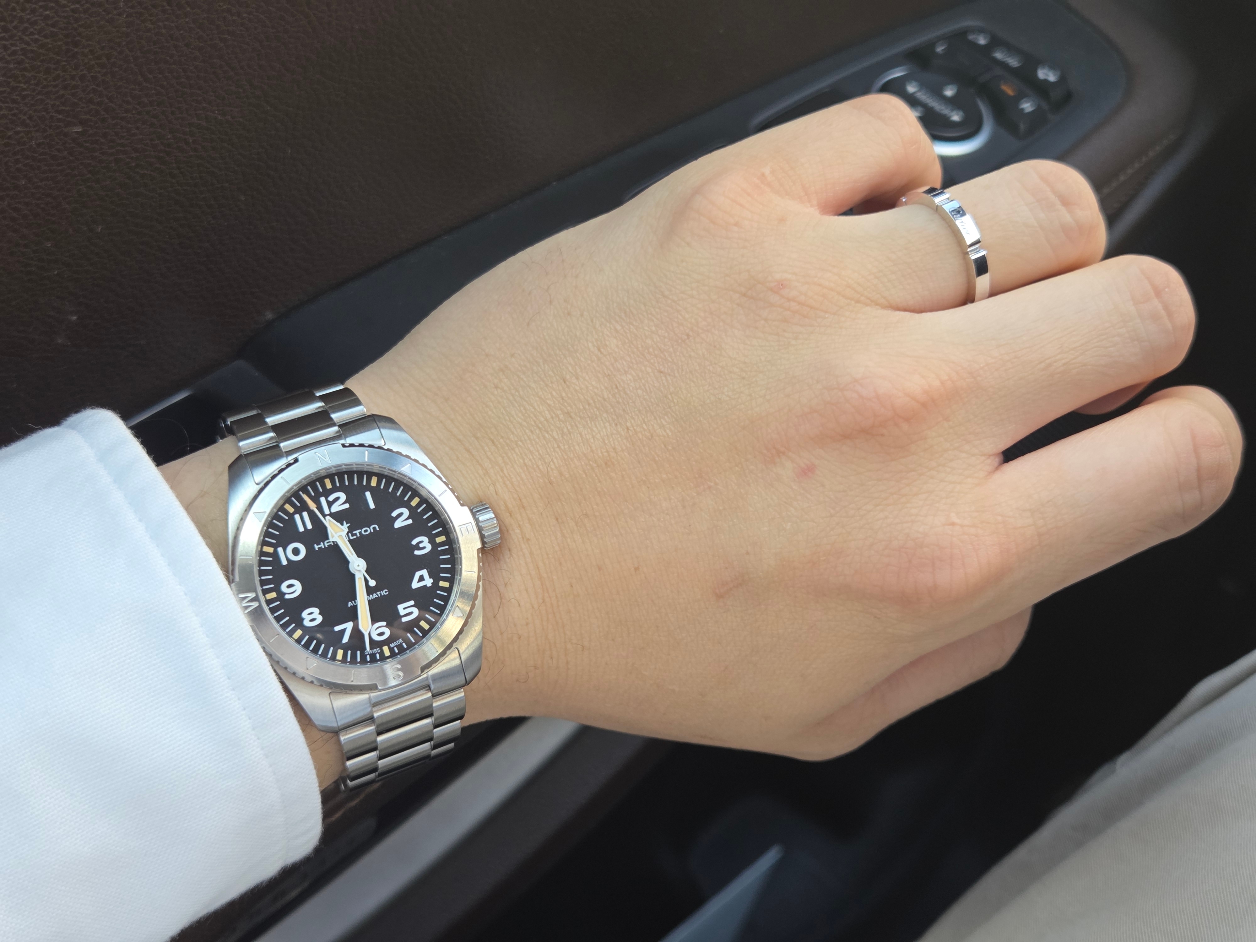 Hamilton Khaki Field Expedition Auto 37mm Stainless Steel Black, Cartier Maillon Panthere Wedding Ring Rose Gold Diamond 착용 스타일