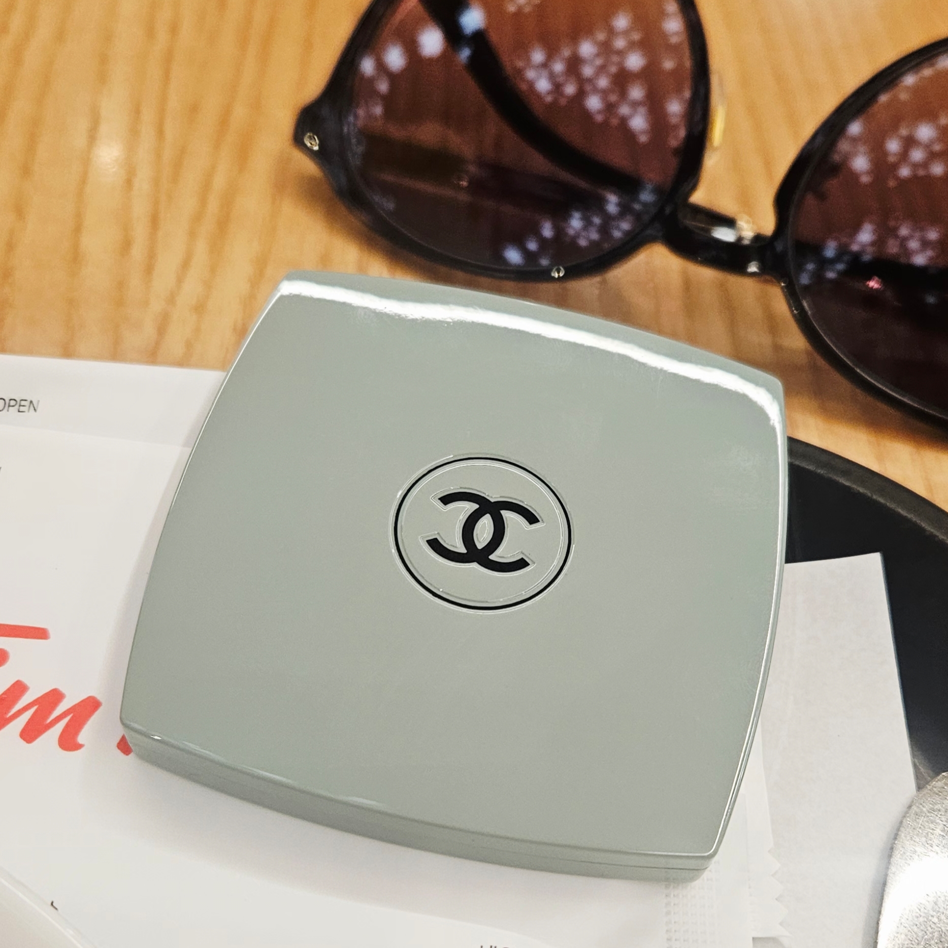 Pop Mart Twinkle Twinkle Crush On You Series Plush Pendent Skip A Beat (Opened Case), Chanel Codes Couleur Limited Edition Miroir Double Facettes 131 Cavalier Seul 착용 스타일 - 3