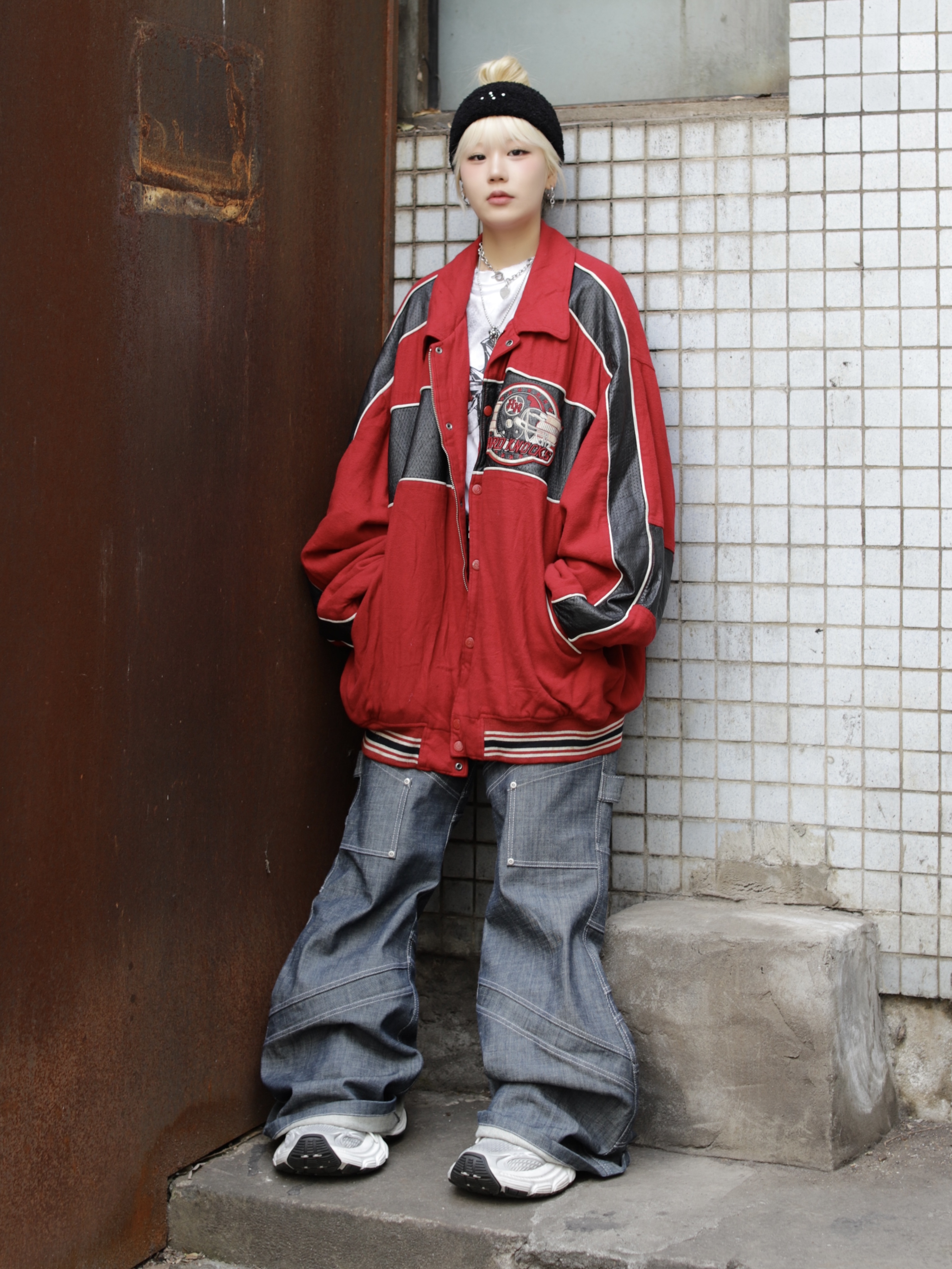 Balenciaga 10XL Sneakers White Black Grey 착용 스타일 - 3