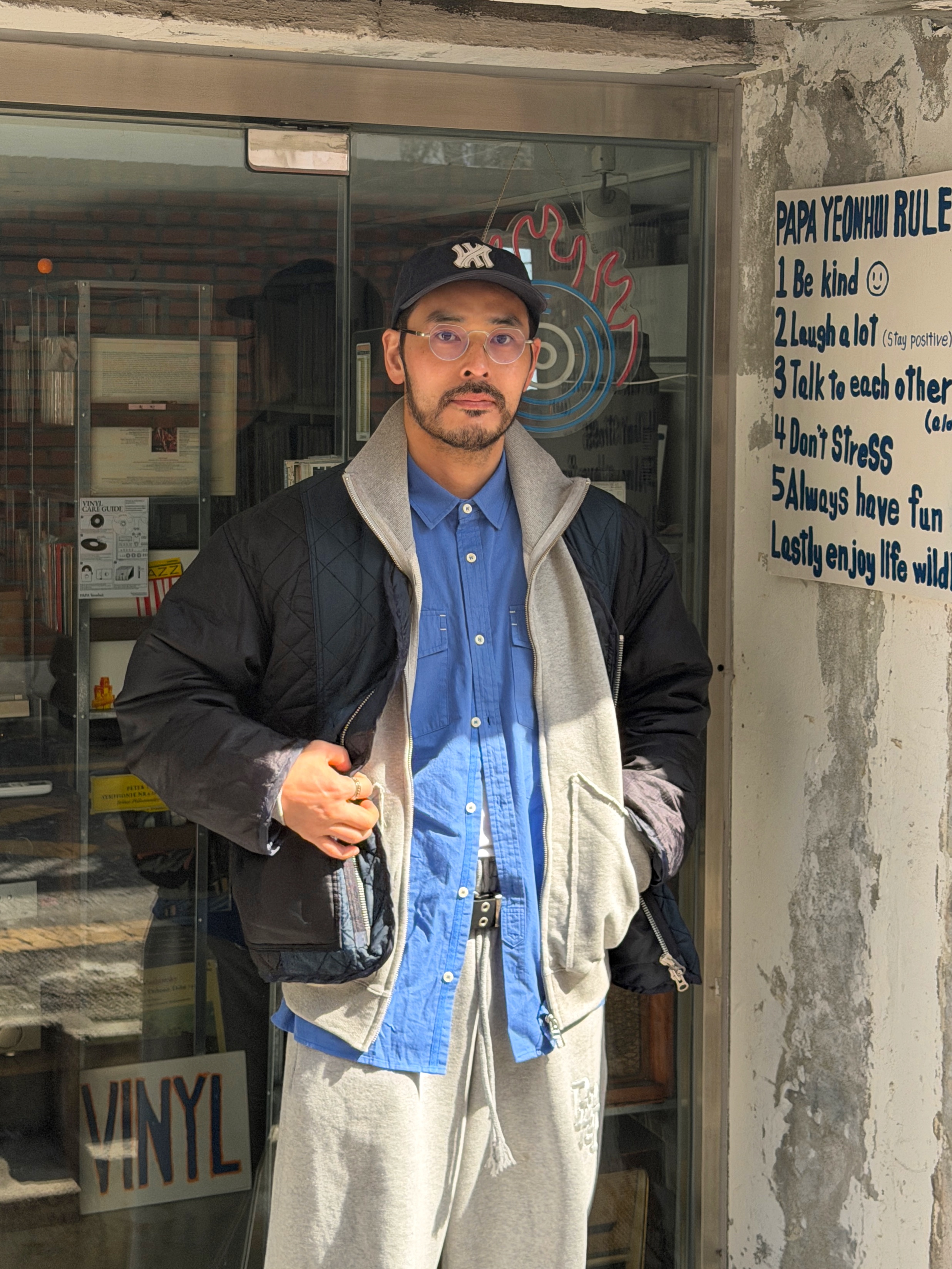 [더블적립]Farfromwhat Far Patch Logo Cap Brown 착용 스타일 - 4