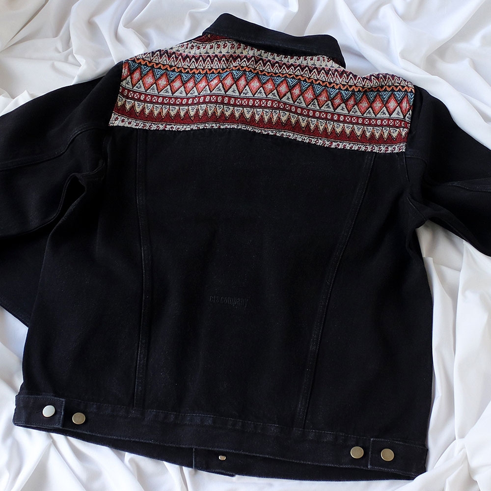 ersco Ancient Denim Trucker Jacket Black 착용 스타일 - 2