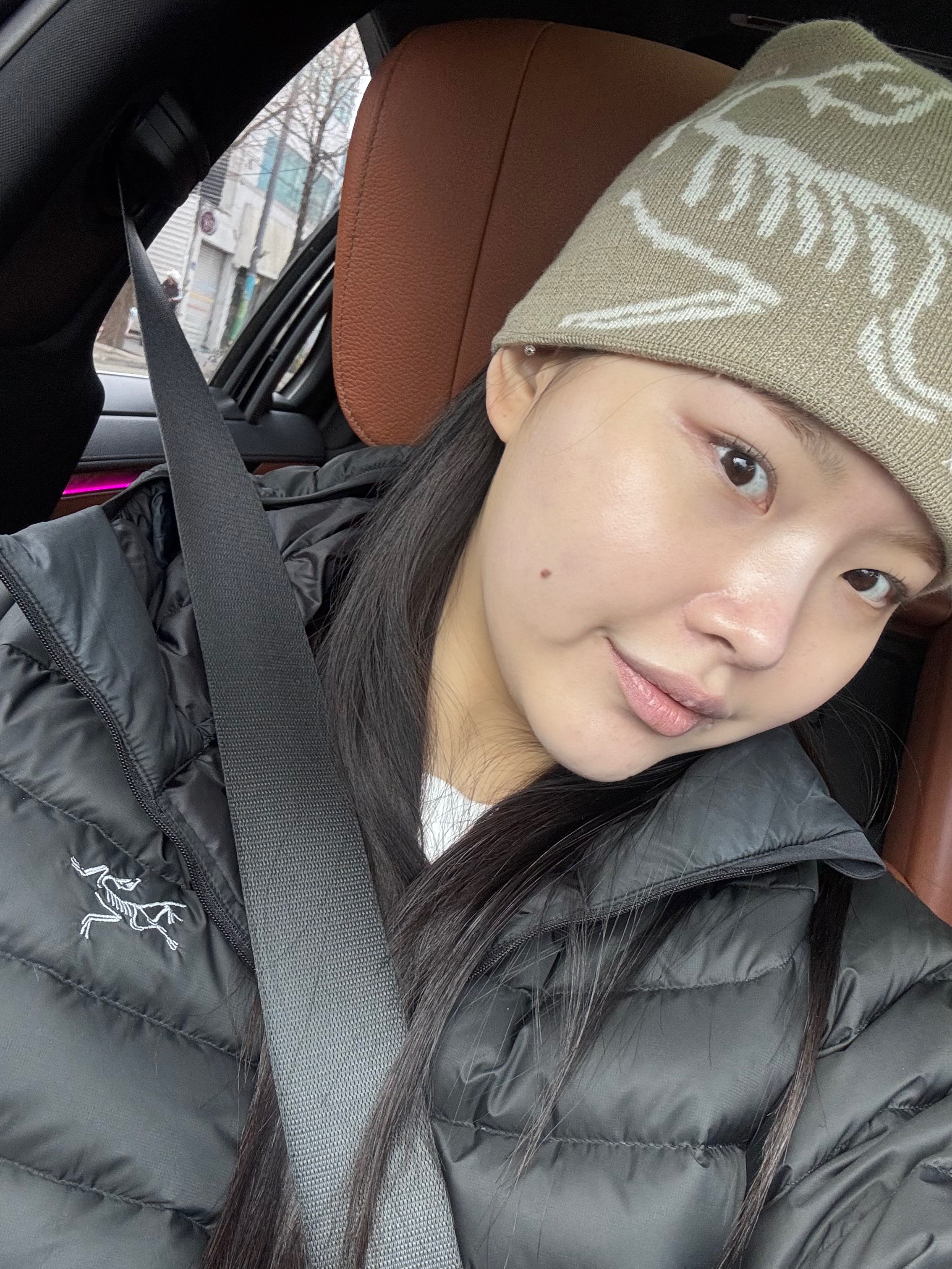 Arc'teryx Cerium Hoody Black, Arc'teryx Bird Head Toque Smoke Bluff 착용 스타일