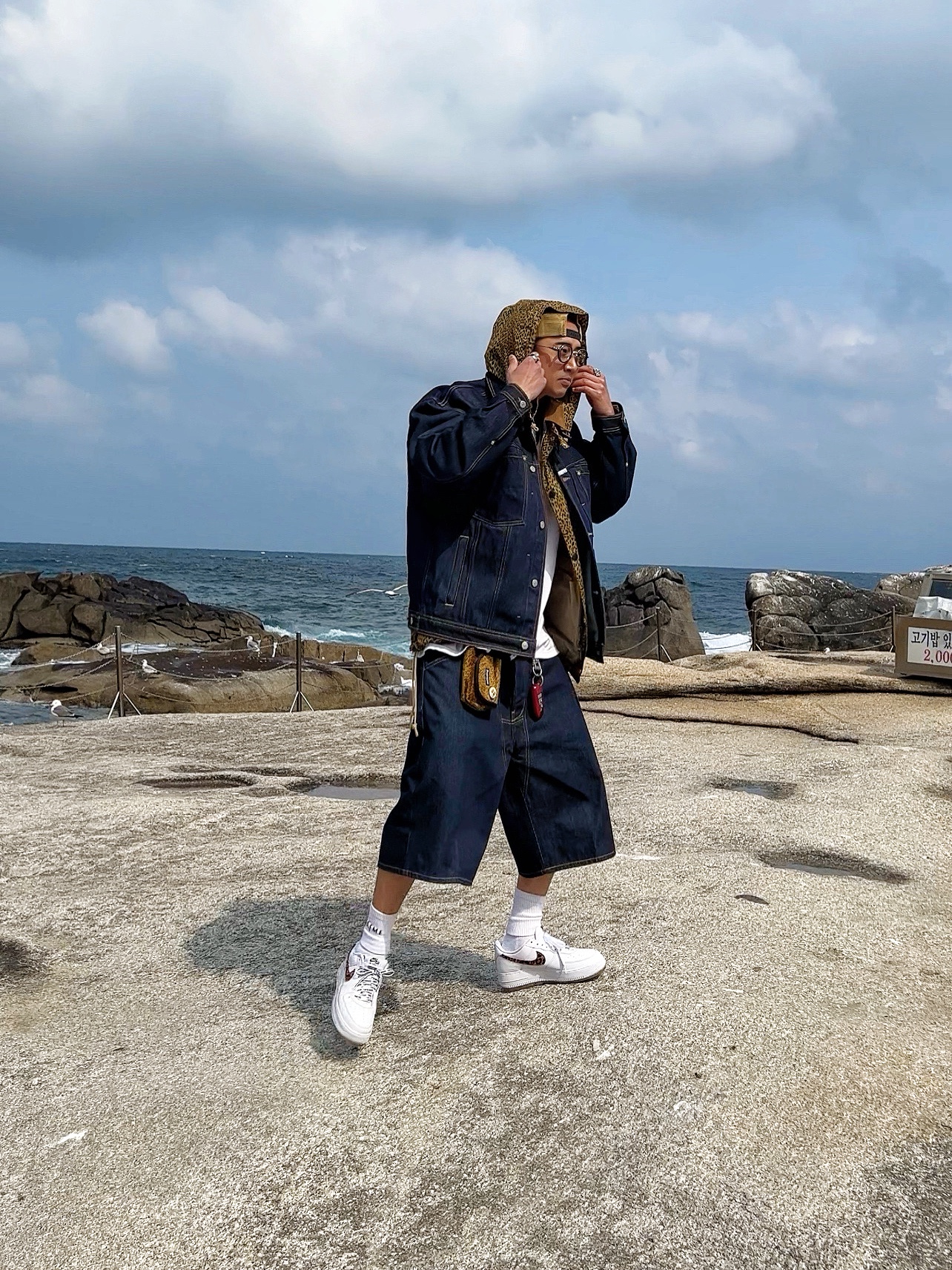 Supreme x Toy Machine Mesh Back 5-Panel Leopard - 24SS, Supreme x Barbour Lightweight Waxed Cotton Field Jacket Leopard - 20SS 착용 스타일