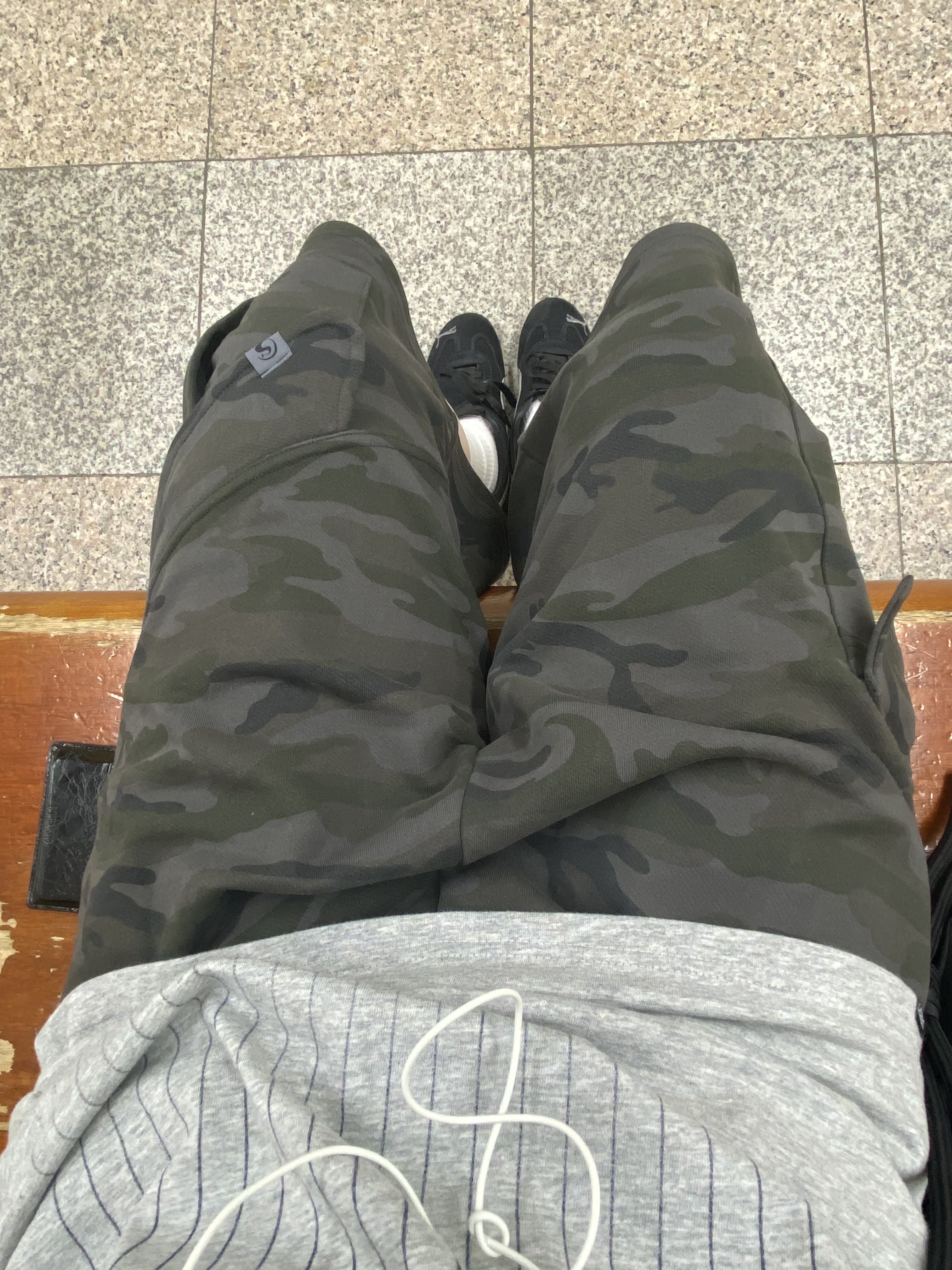 Puma x Open Yy Speedcat Black Shadow Gray, Safarispot Safarispots Magazine Tee Gray 착용 스타일
