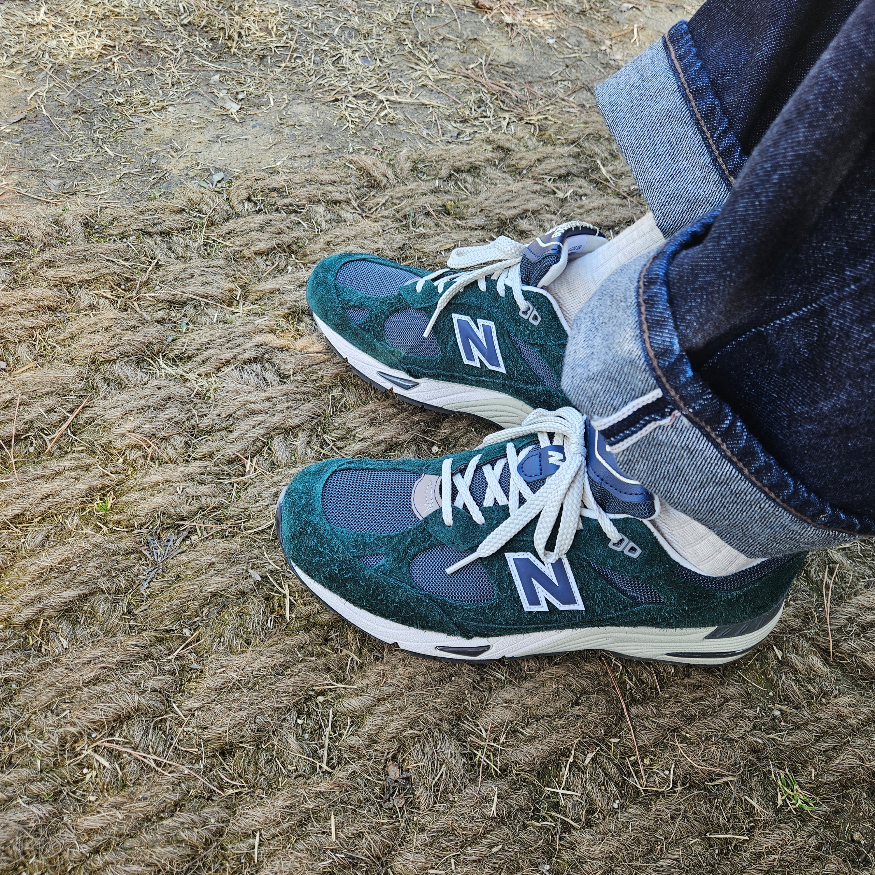 New Balance 991 Made in UK Ponderosa Pine 착용 스타일