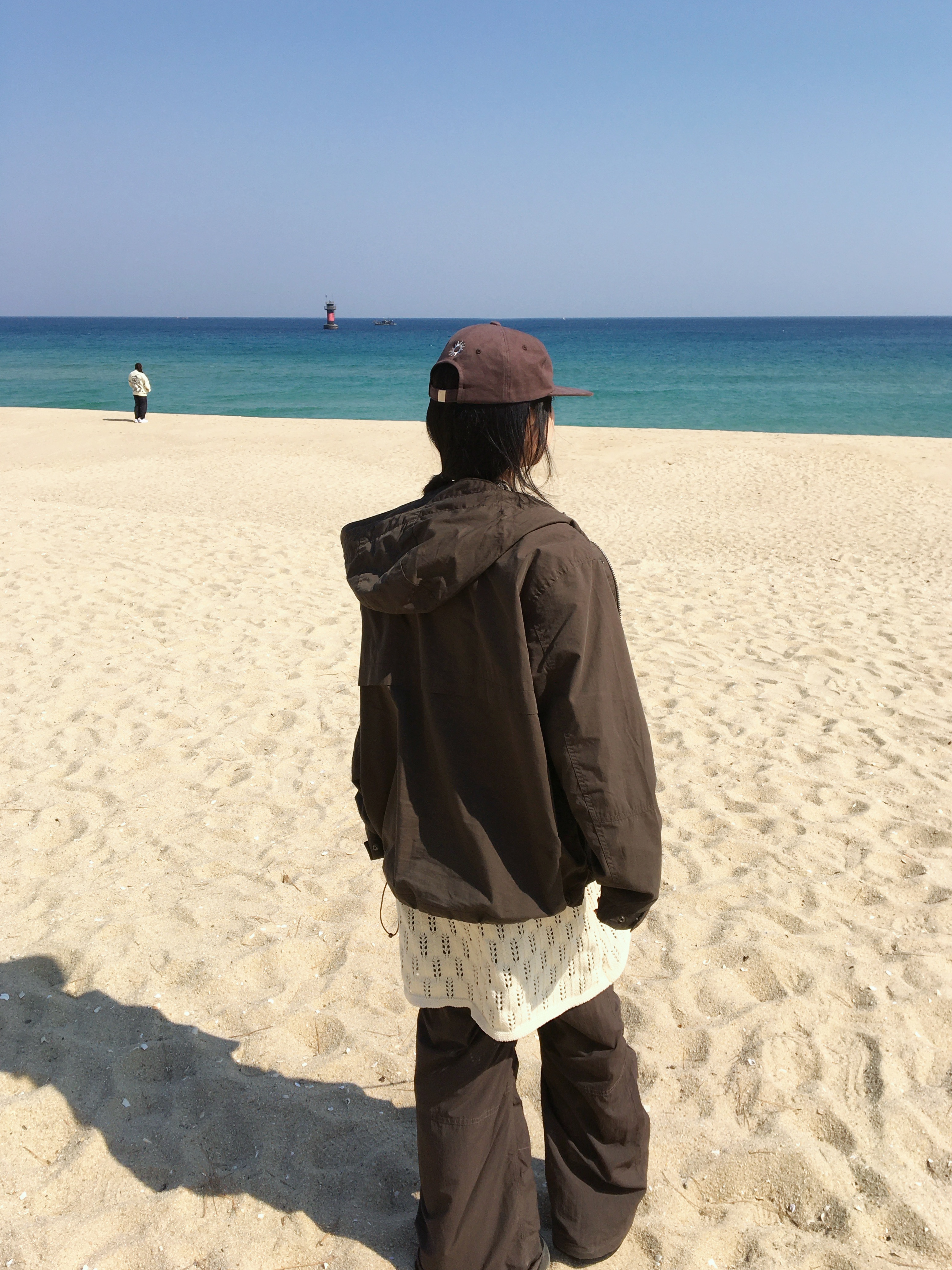 Polyteru Human Index Unisex Nylon Shirring Flared Pants Brown, COYSEIO Scasi Knit Onepiece Ivory 착용 스타일 - 5