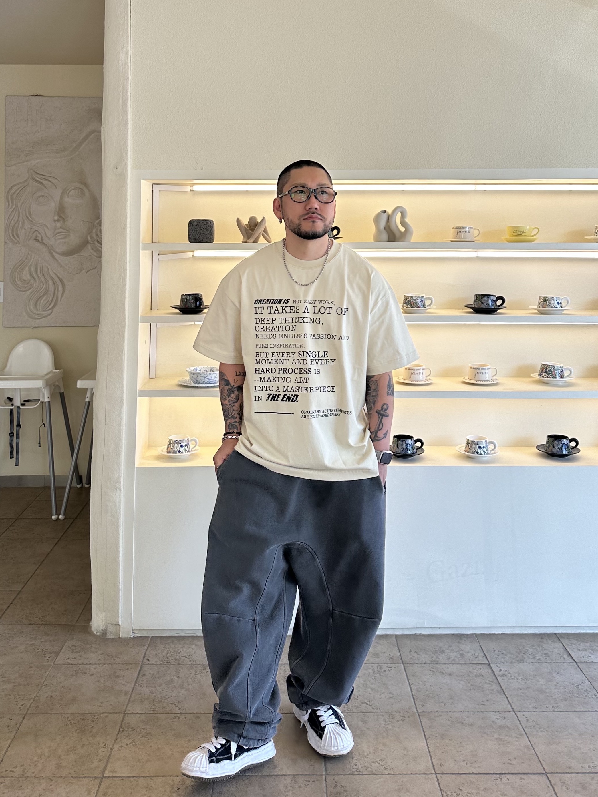 Maison Mihara Yasuhiro Blakey OG Sole Canvas Low-top Sneakers Black White 착용 스타일 - 4