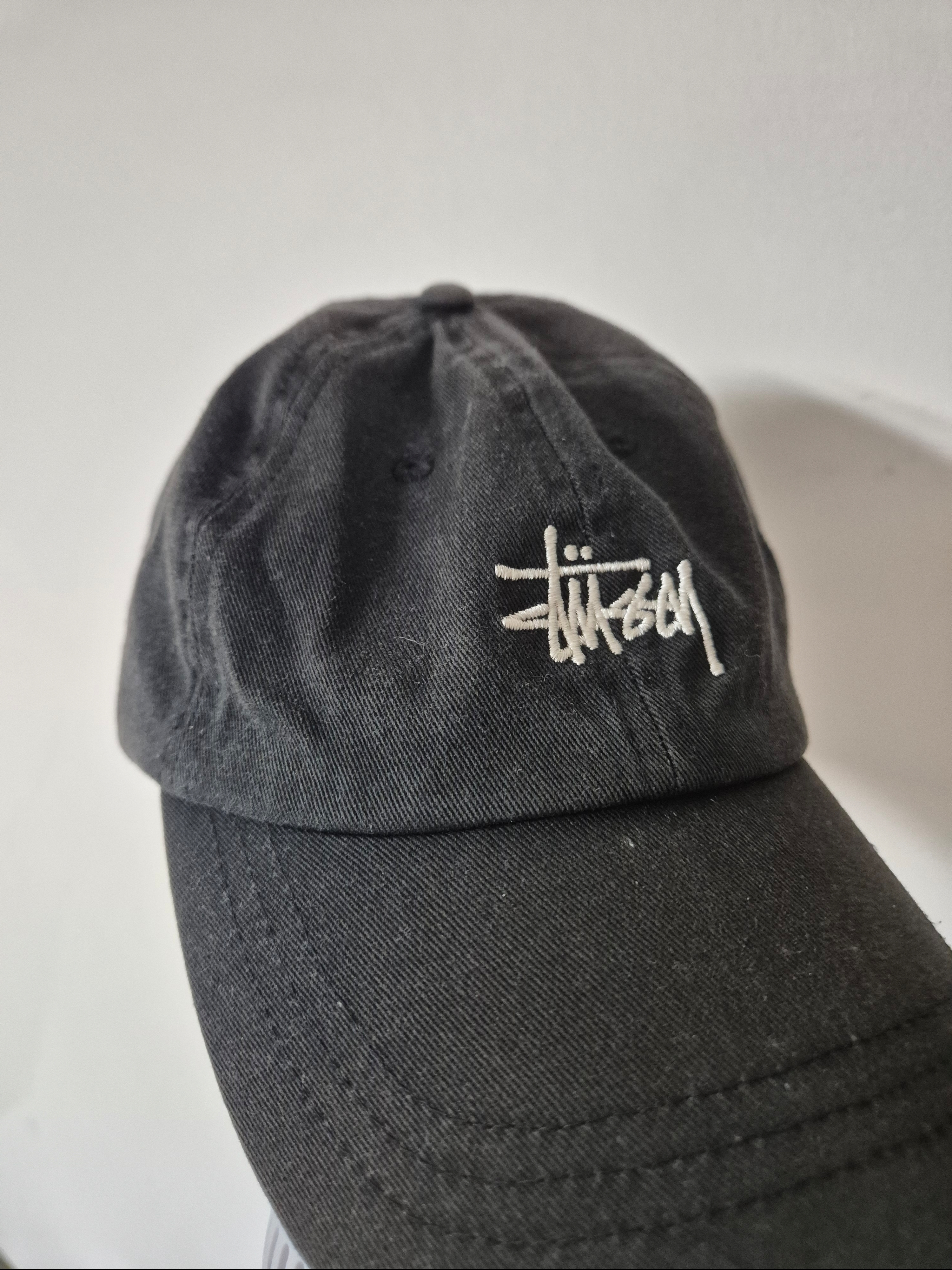 Stussy Basic Stock Low Pro Cap Black 착용 스타일