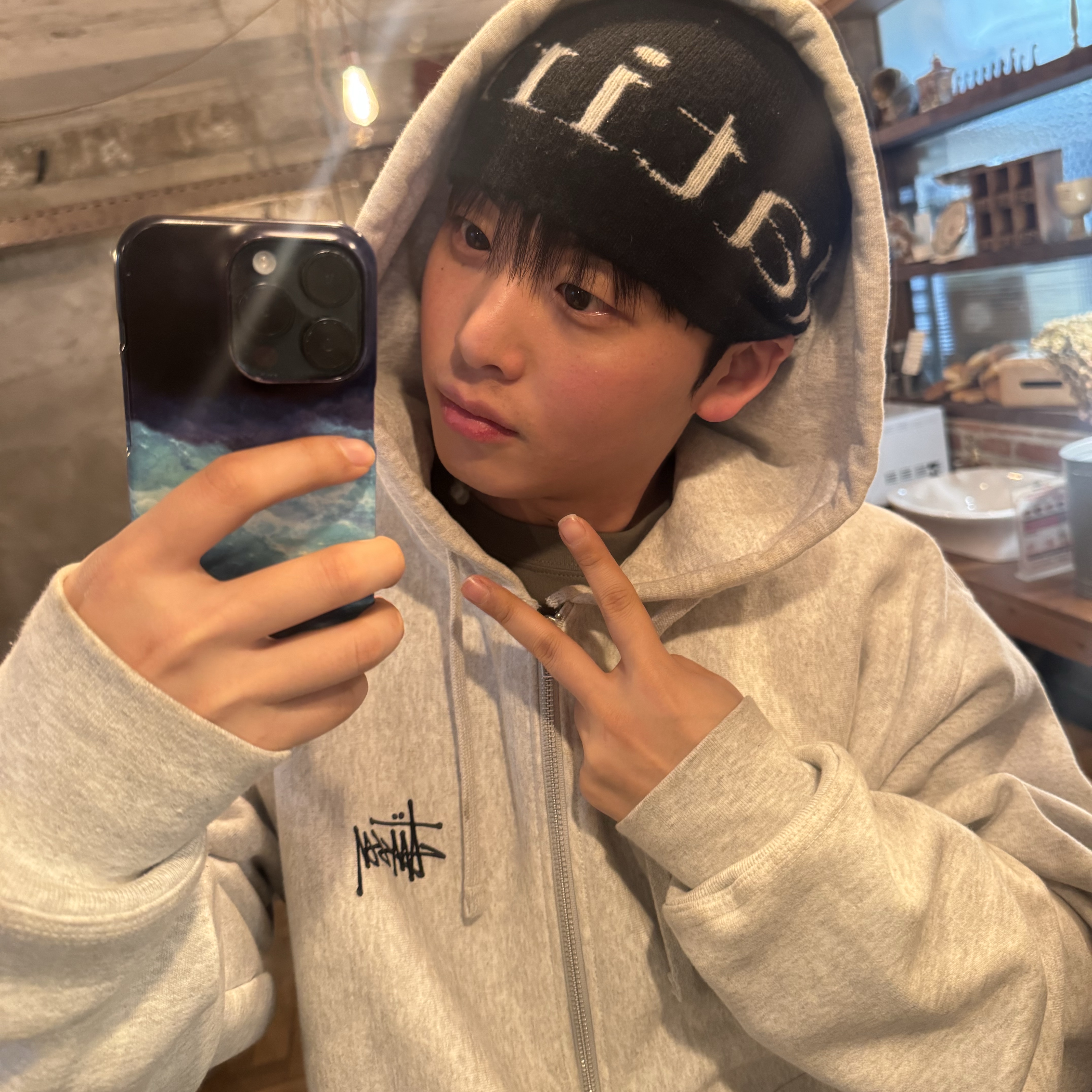 Matin Kim Logo Jacquard Short Beanie Black, Stussy Basic Stussy Zip Hoodie Ash Heather 착용 스타일 - 4