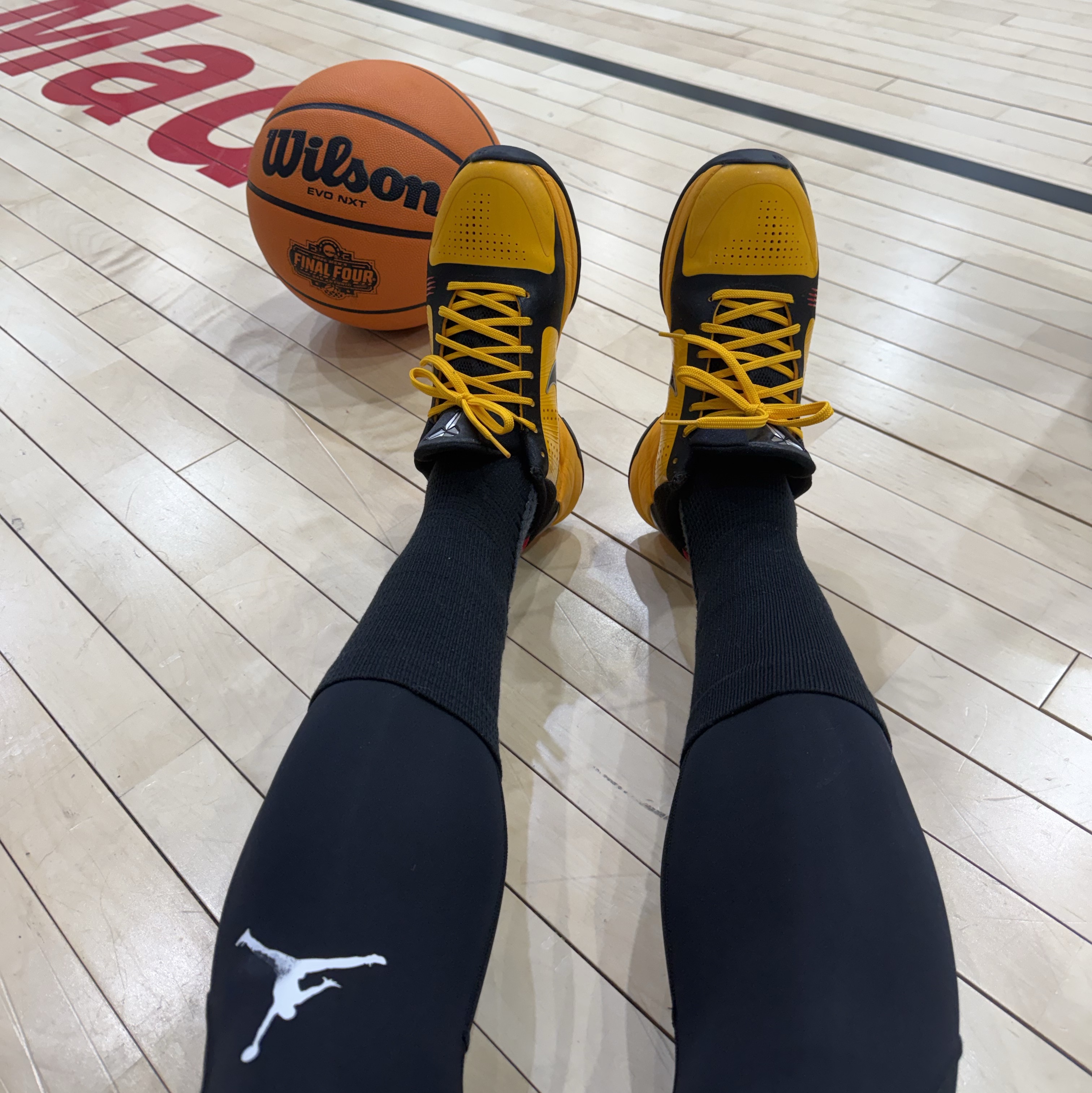 Nike Kobe 5 Protro Bruce Lee 착용 스타일