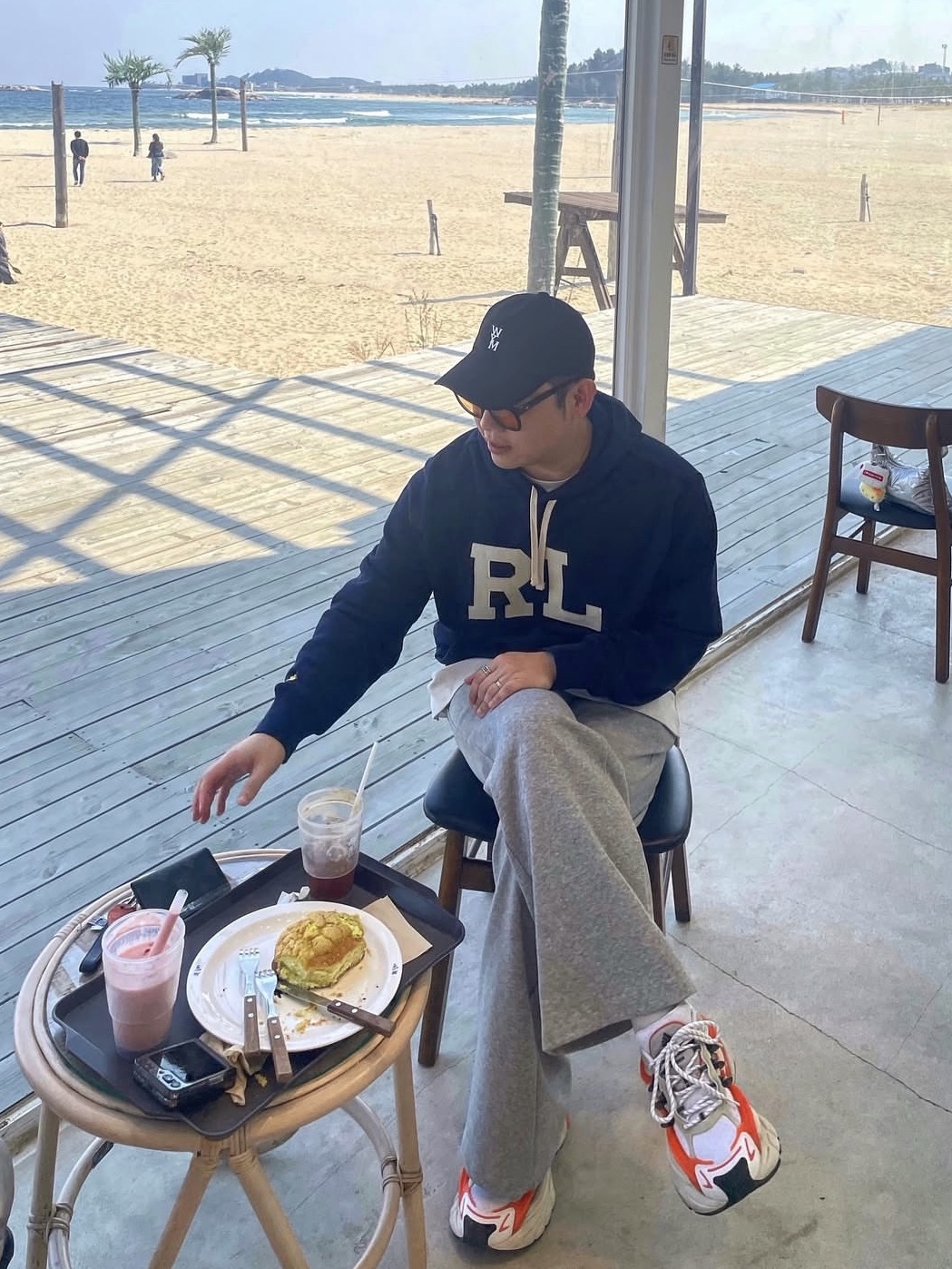 Adidas x Pharrell Williams Adistar Jellyfish Focus Olive Core Black, Wooyoungmi Logo Ball Cap Black - 24FW 착용 스타일