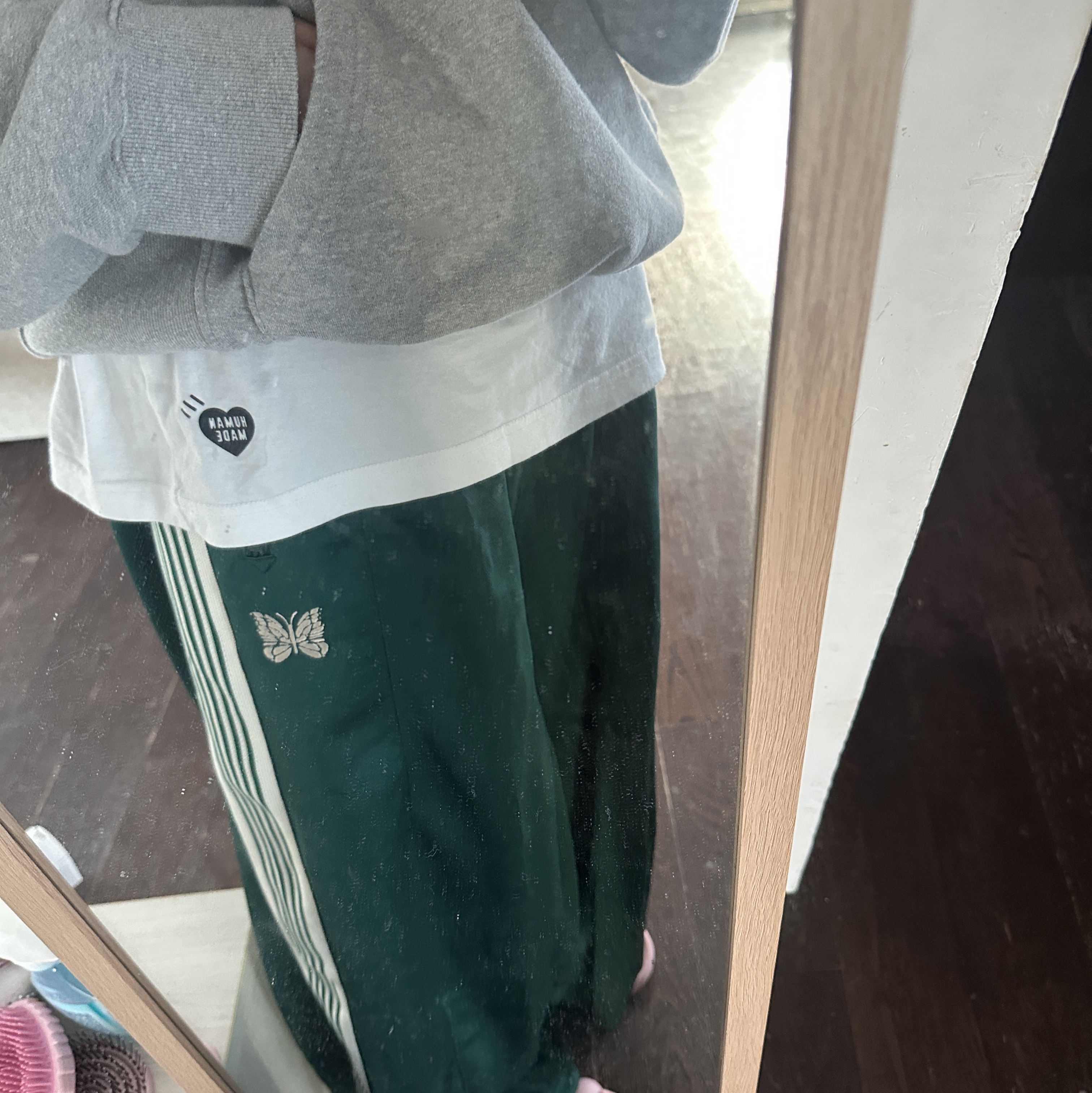 Needles x LHP H.D. Track Pants Poly Smooth Green, Human Made T-Shirts White (3 Pack) 착용 스타일