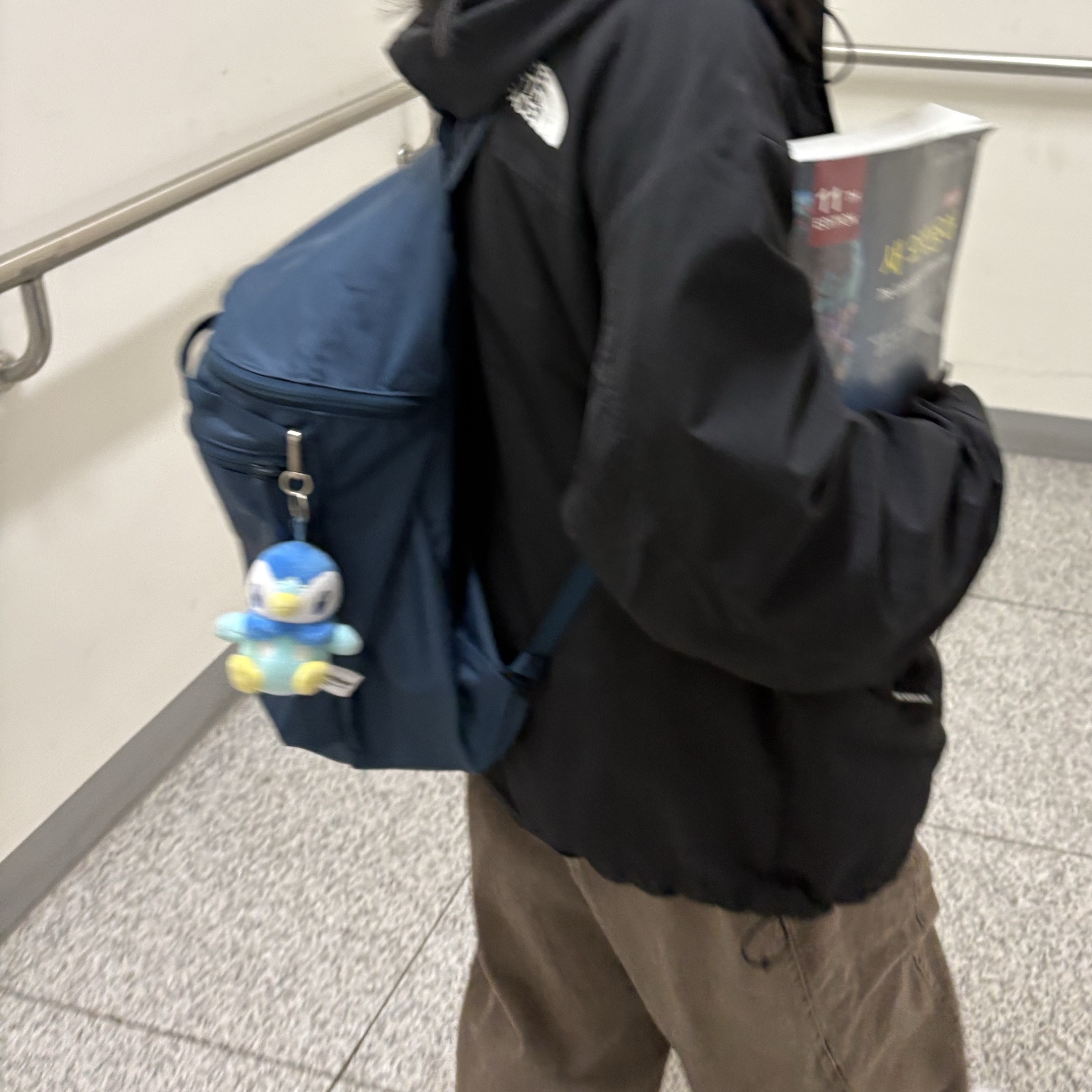 Arc'teryx Heliad 15 Backpack Nightscape 착용 스타일