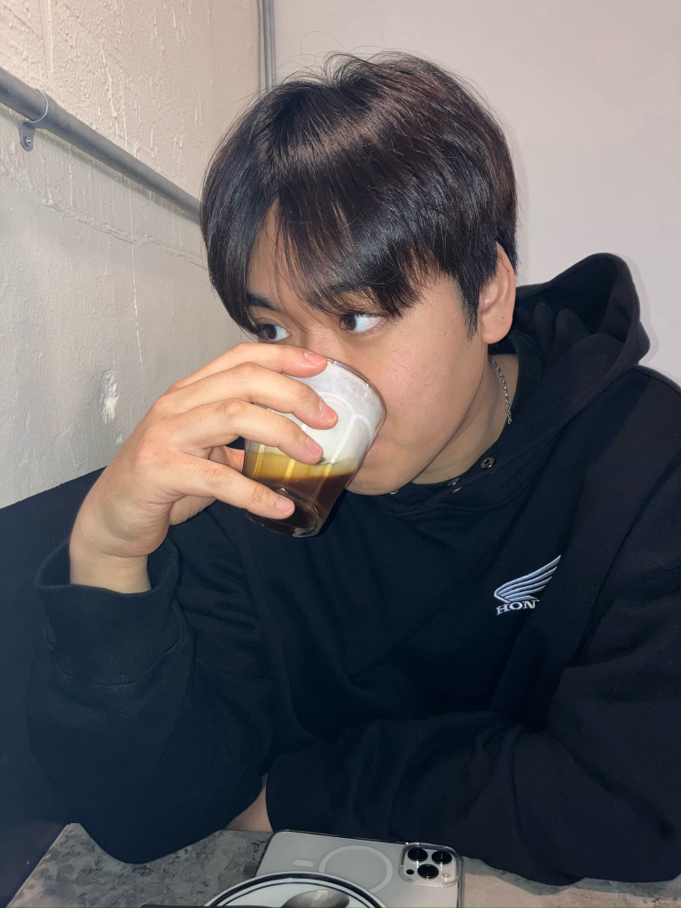 KREAM 프로필 이미지