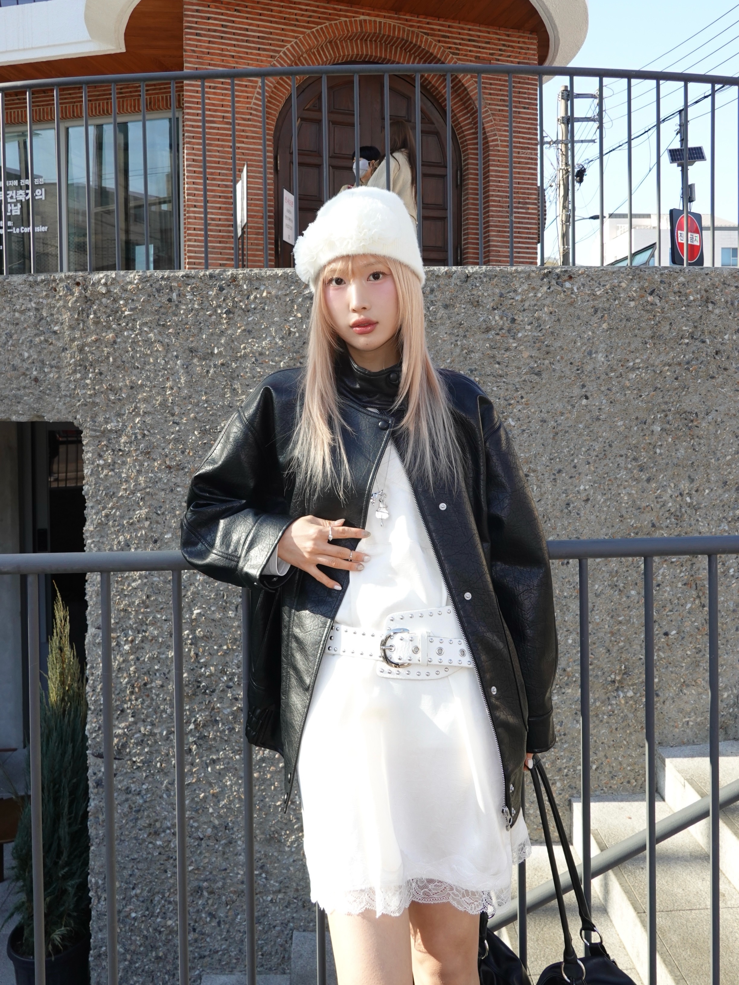 Sanrio Hello Kitty Black Angel Collection Style Up Mascot Angel Black 착용 스타일 - 2