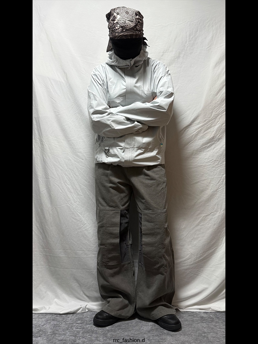 Nike ACG Storm-Fit ADV Cascade Rains Full Zip Jacket Photon Dust - Asia 착용 스타일 - 1